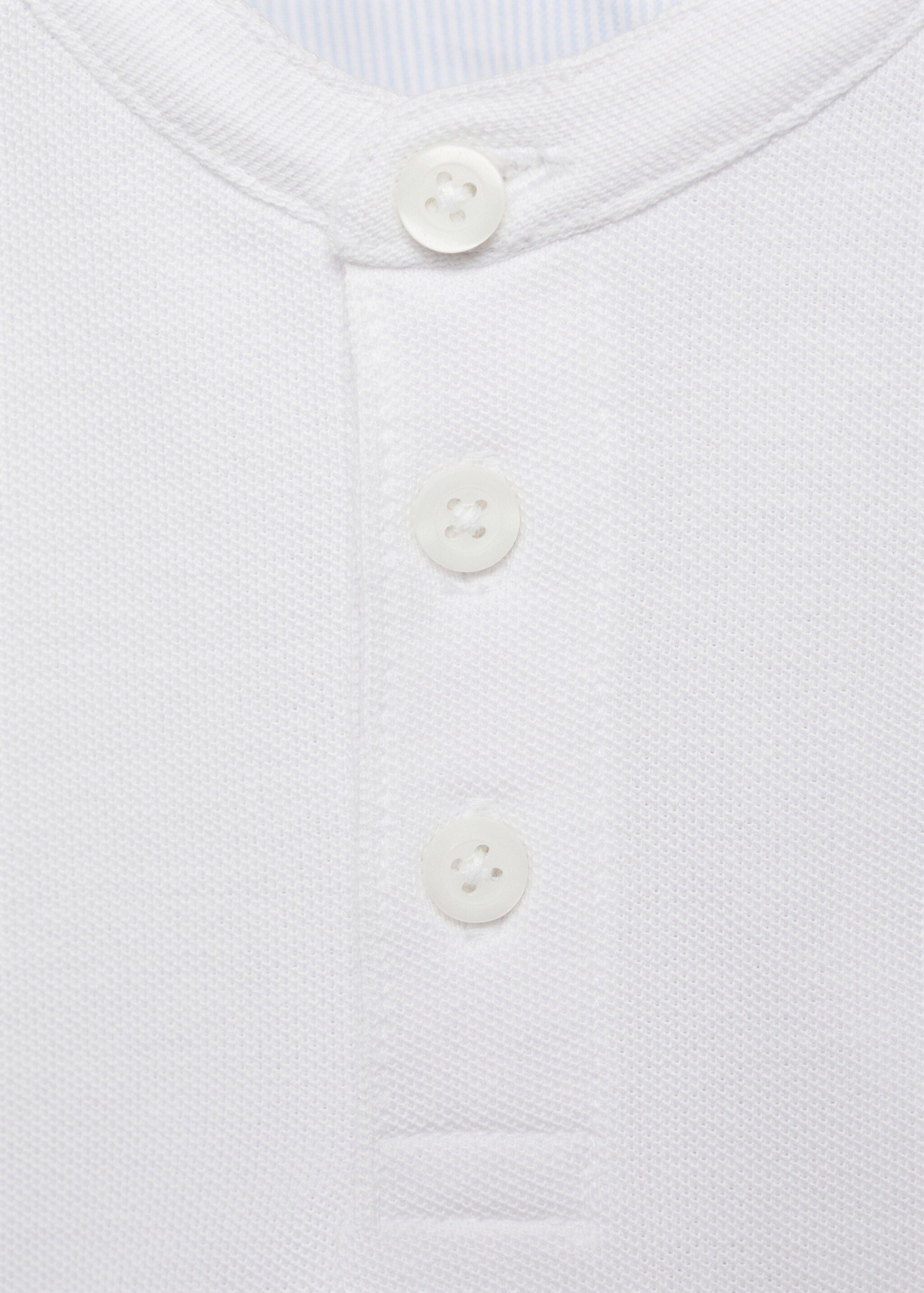Katoenen poloshirt met maokraag - Detail van het artikel 8, Gebroken wit. Ref: 87064780-00.