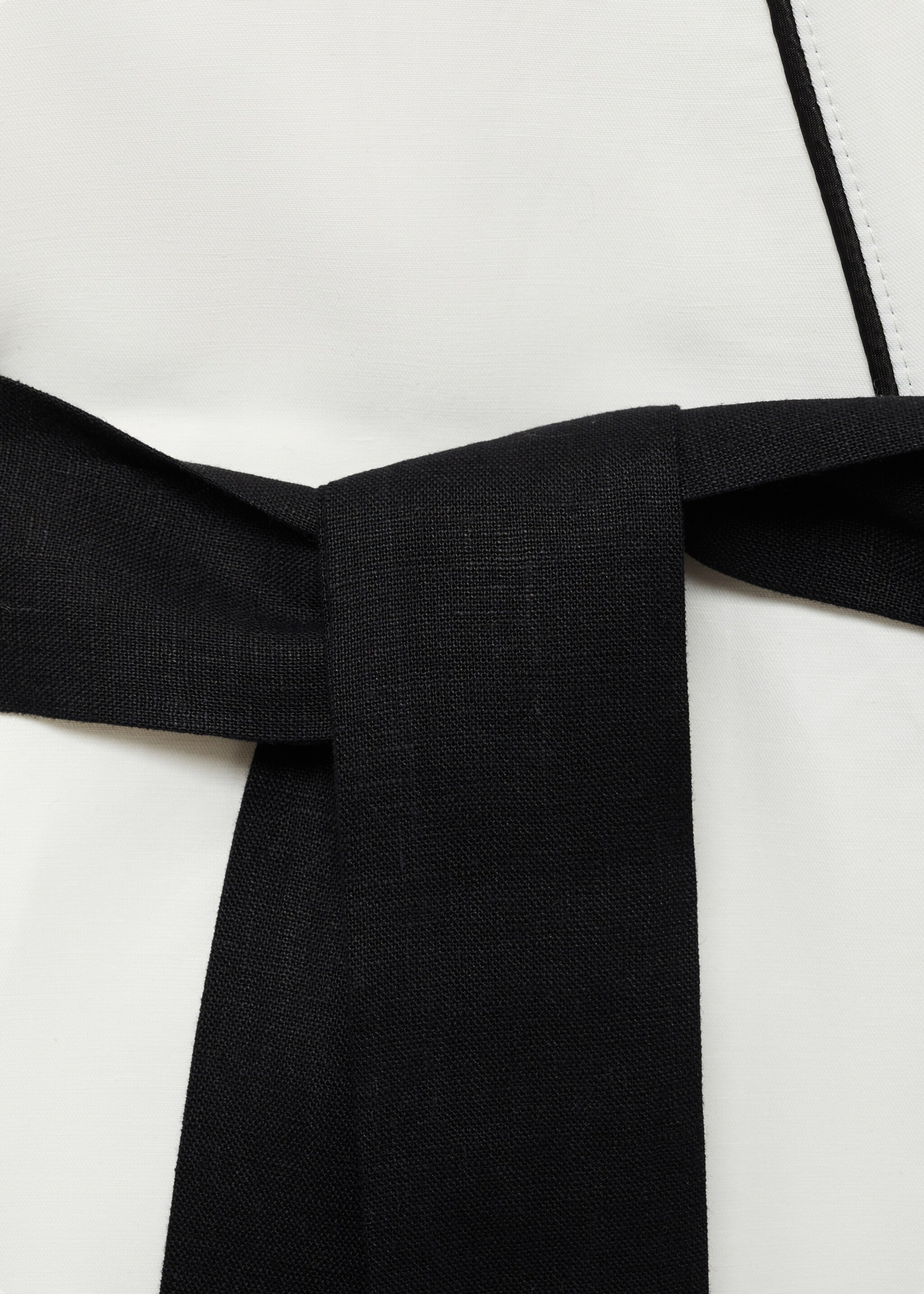 Linen-blend caftan with openwork details - Details of the article 8, White. Ref: 87064781-00.