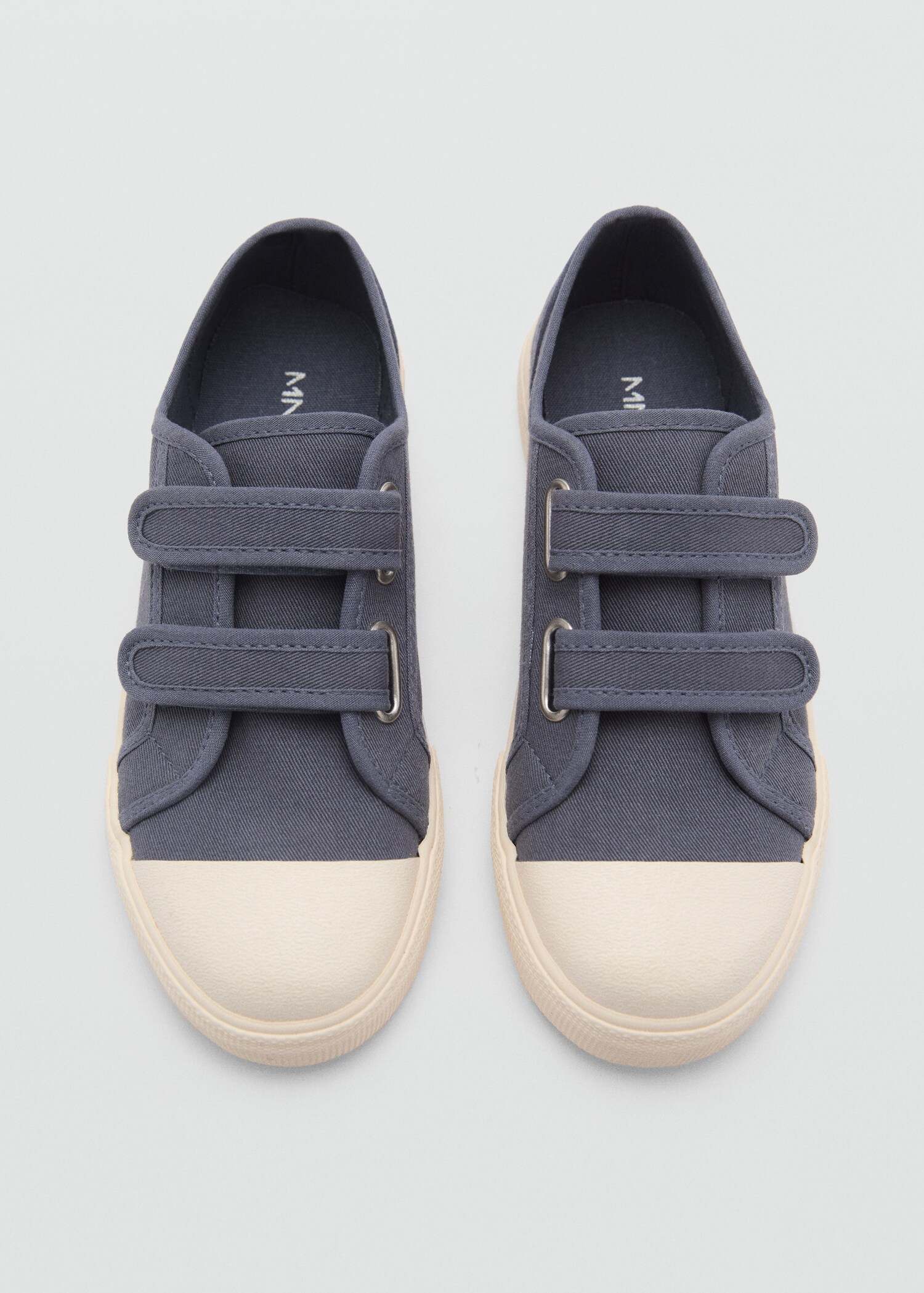 Velcro fastening straps sneakers - Details of the article 2