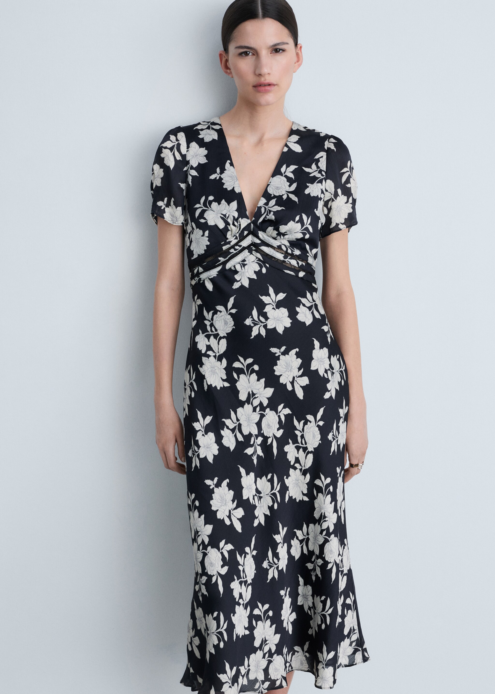 Floral-print flared dress - Medium plane, Black. Ref: 87064810-00.