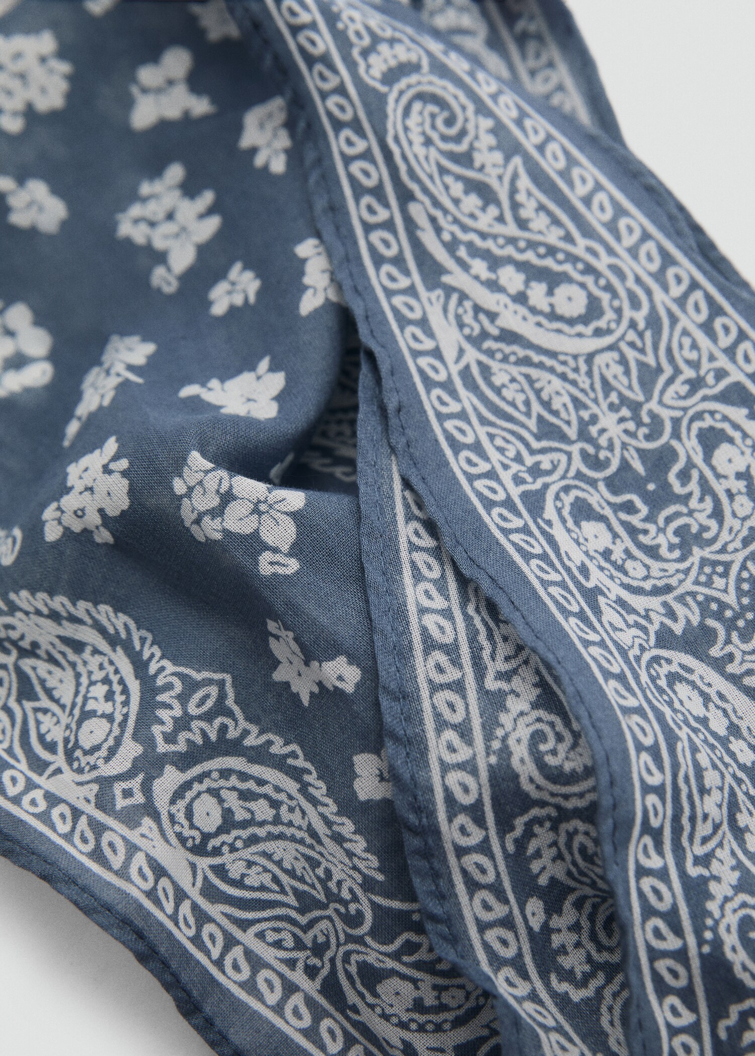 Mocador bandana estampat - Pla mig