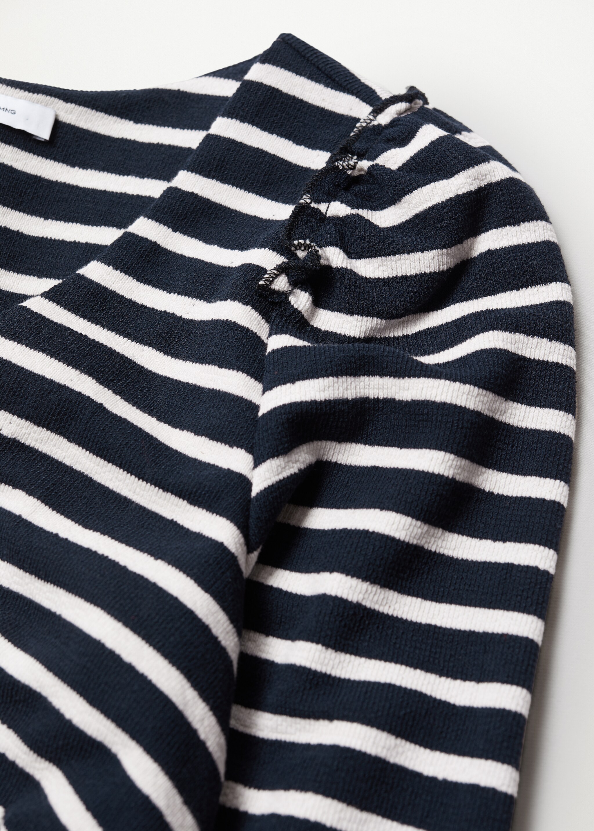 Puffed sleeves striped dress - Details of the article 8