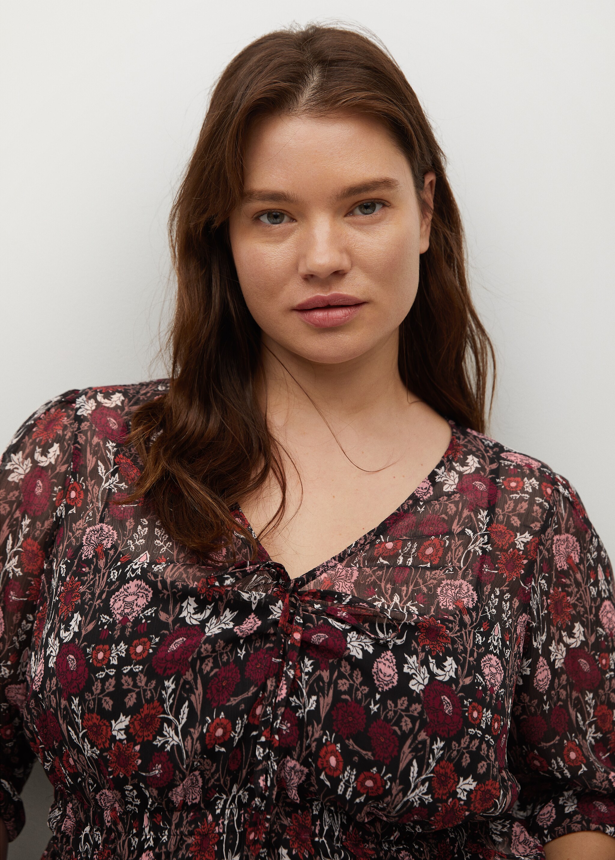 Flowy printed blouse - Details of the article 1
