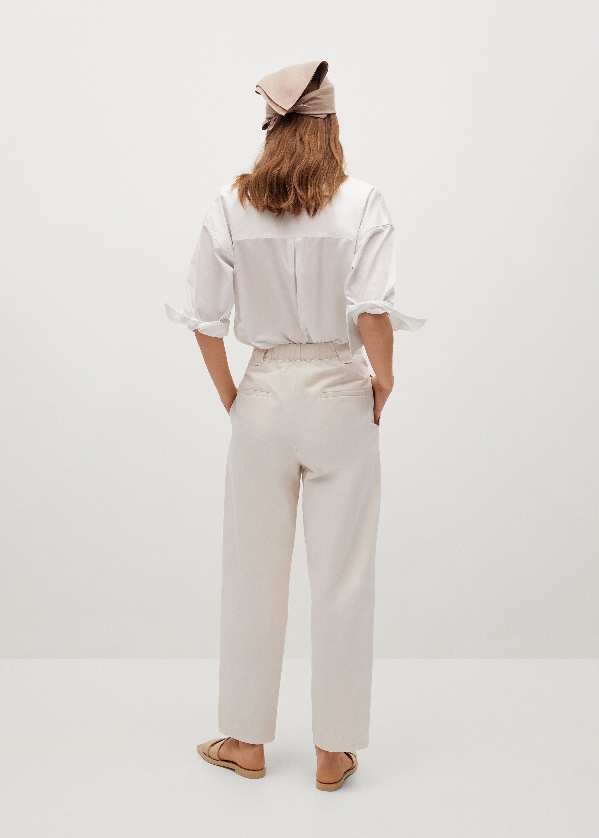 Pantalón recto pinzas - Reverso del artículo