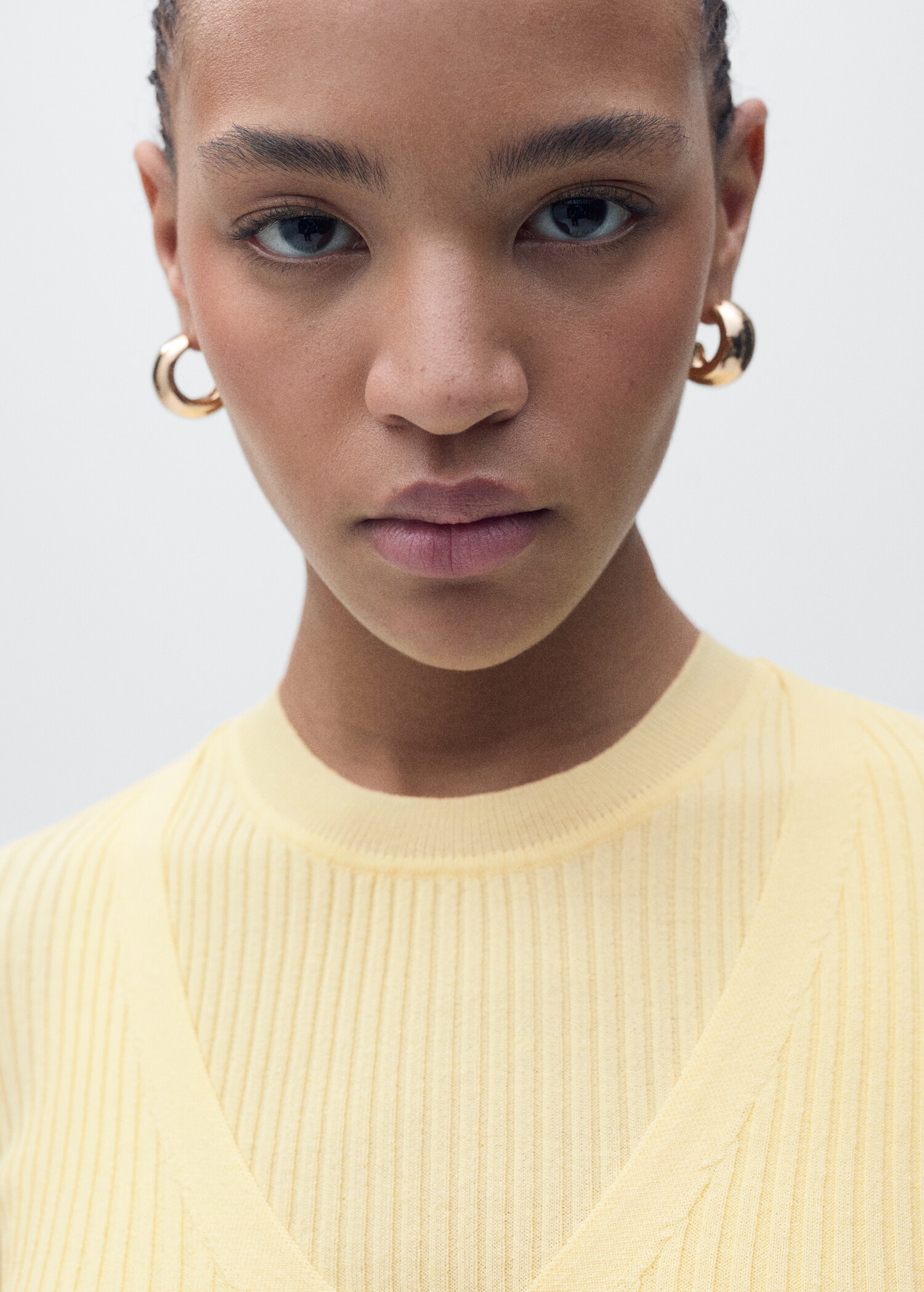 Càrdigan punt canalé escot en punta - Detall de l'article 1