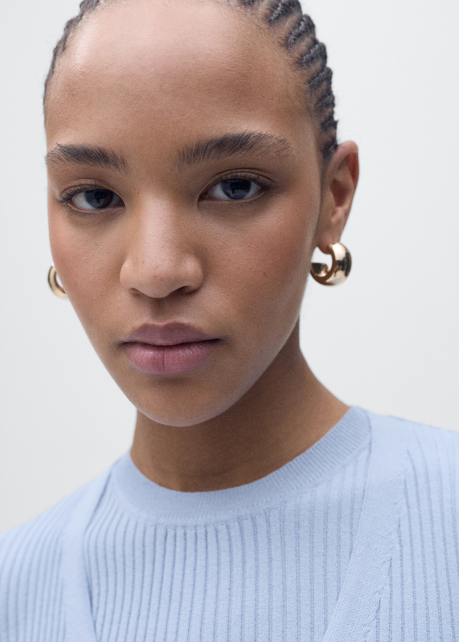 Càrdigan punt canalé escot en punta - Detall de l'article 1