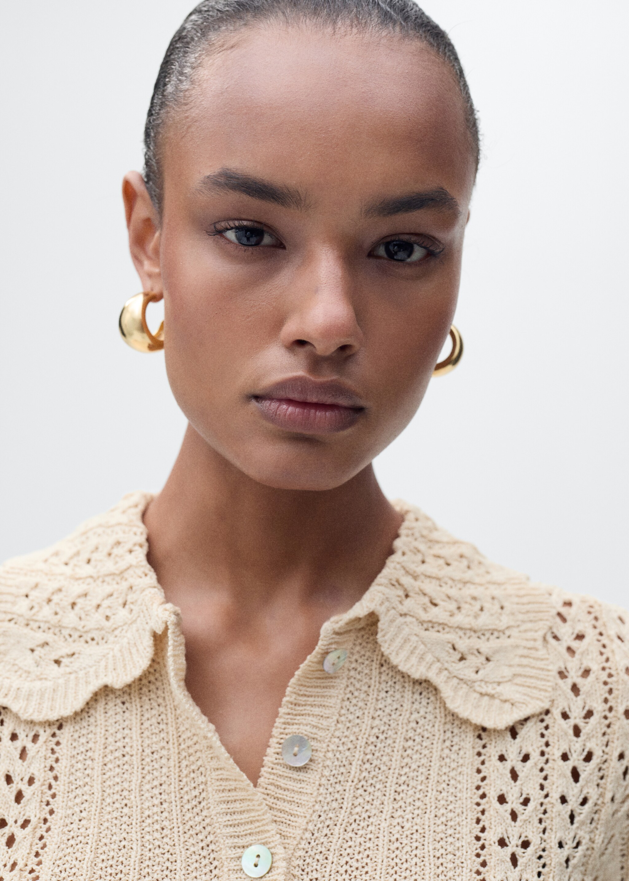 Openwork knitted polo-neck sweater - Details of the article 2, Beige. Ref: 87065767-00.