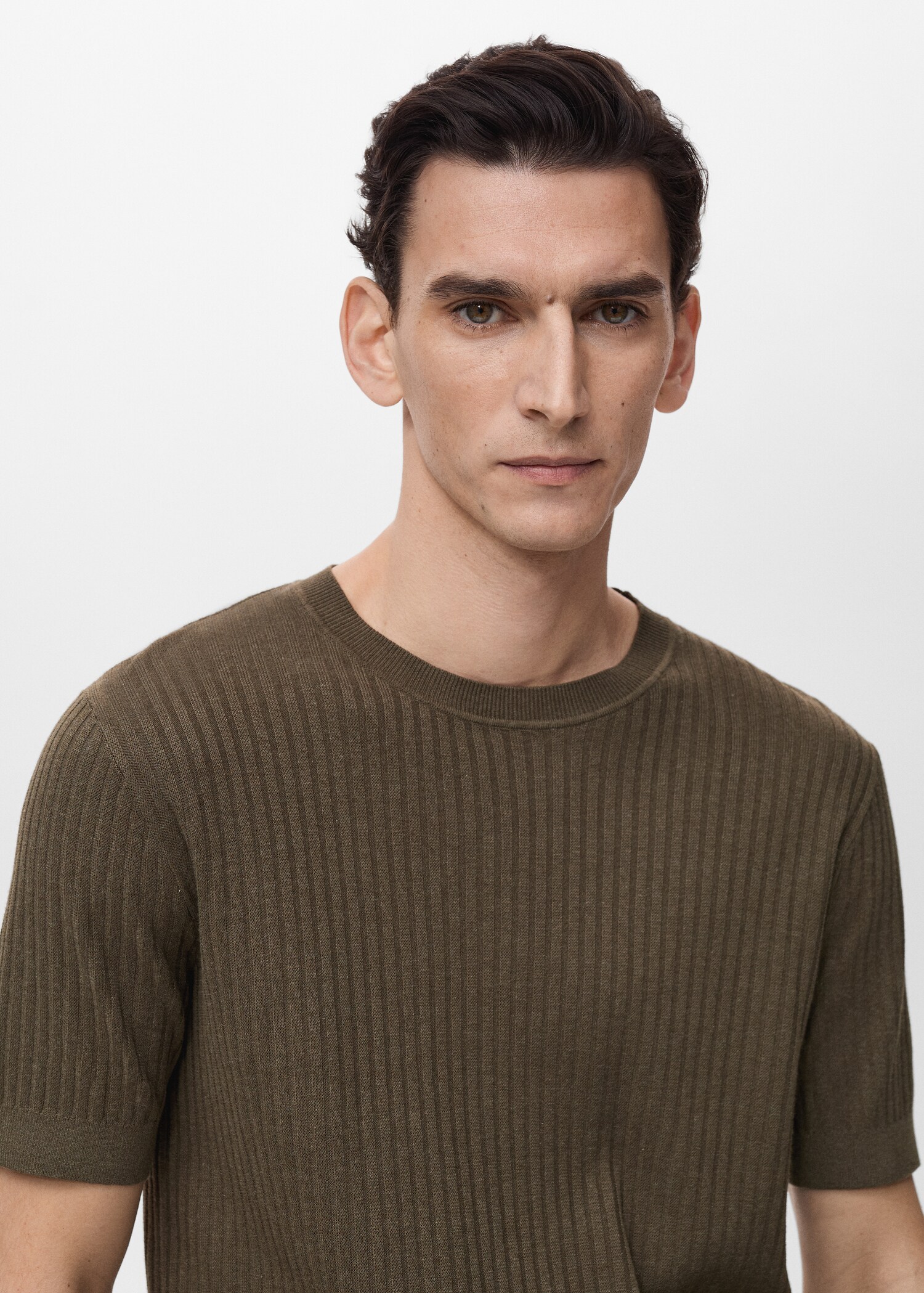 Textured striped T-shirt - Details of the article 1