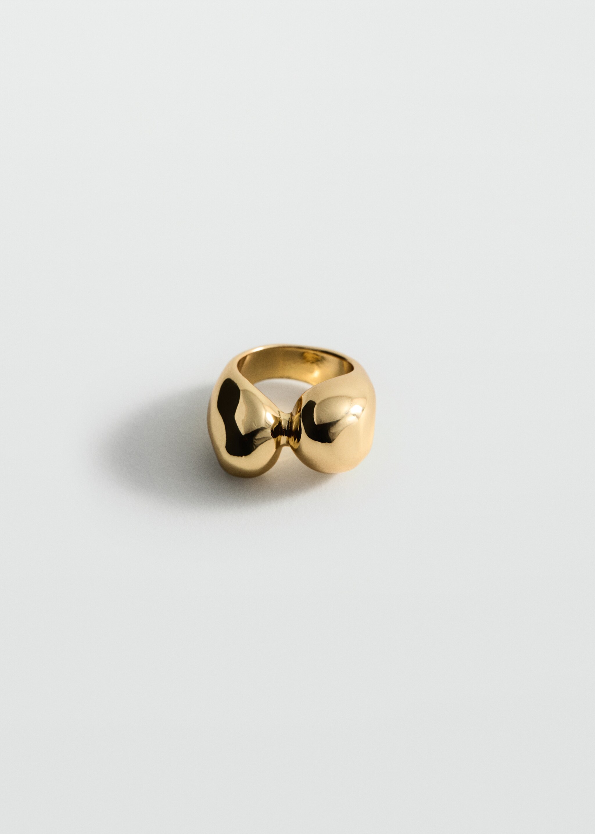 Volume textured ring - Article without model, Gold. Ref: 87065957-00.