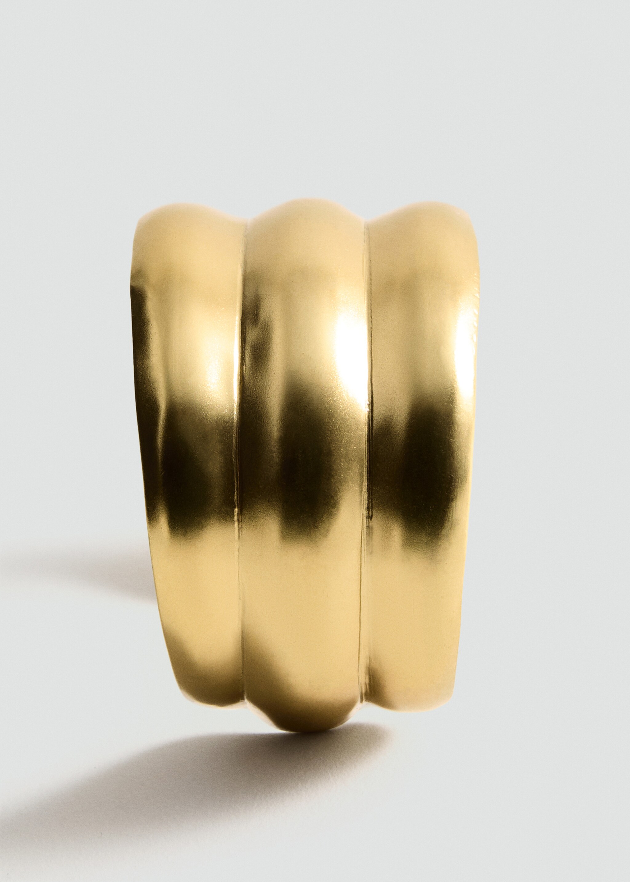 Armreif mit Relief - Mittlere Ansicht, Gold. Ref: 87065970-00.