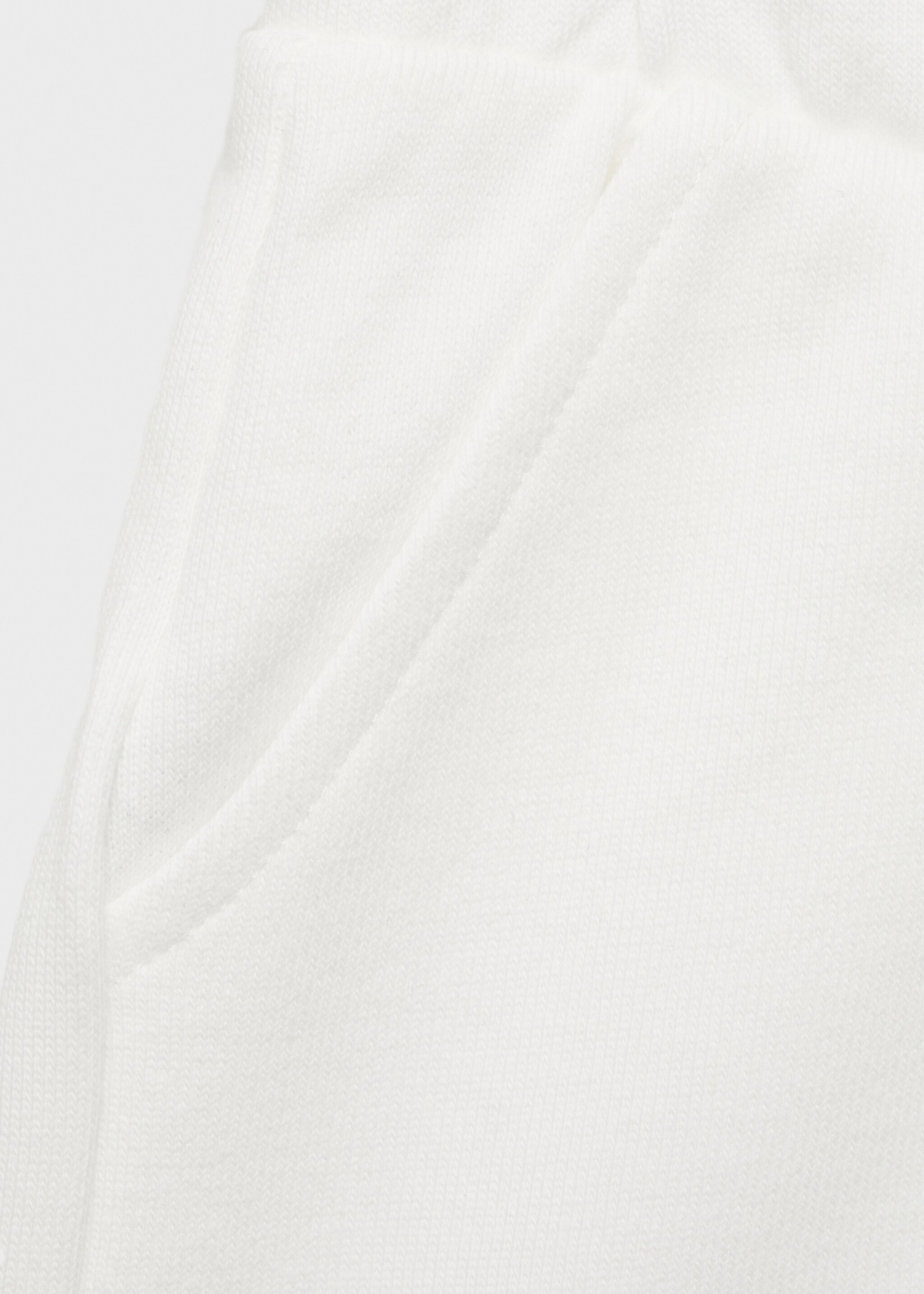 Shorts vora volants - Detall de l'article 8, Blanc trencat. Ref: 87066343-00.