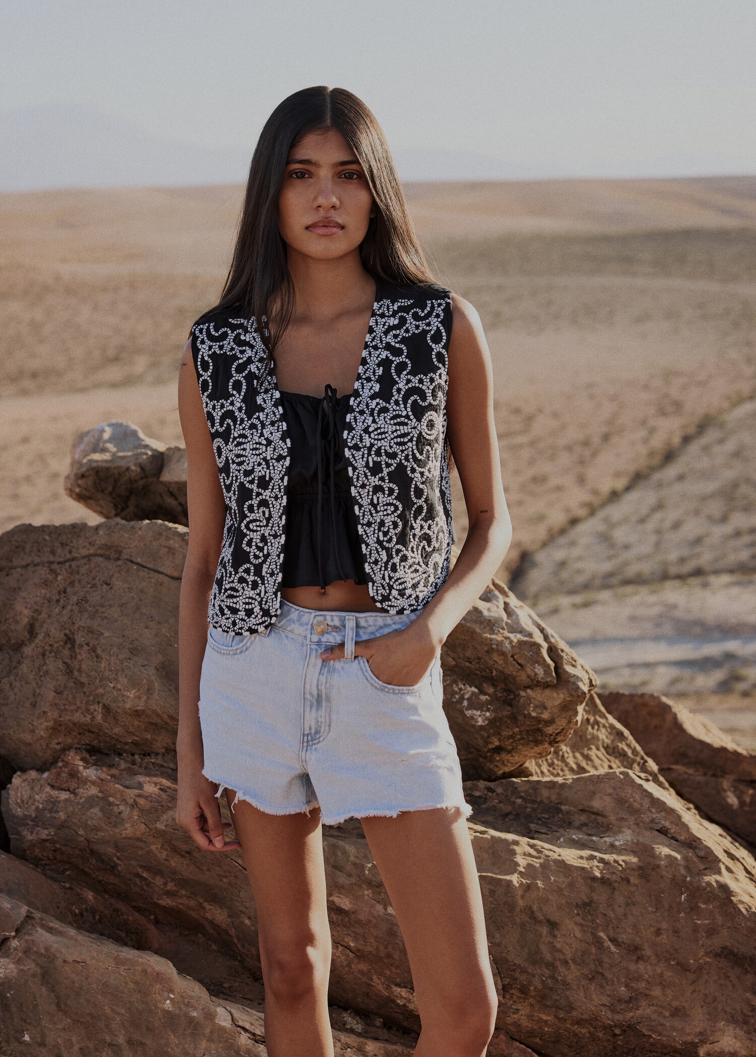 Gilet brodé - Détail de l'article 5