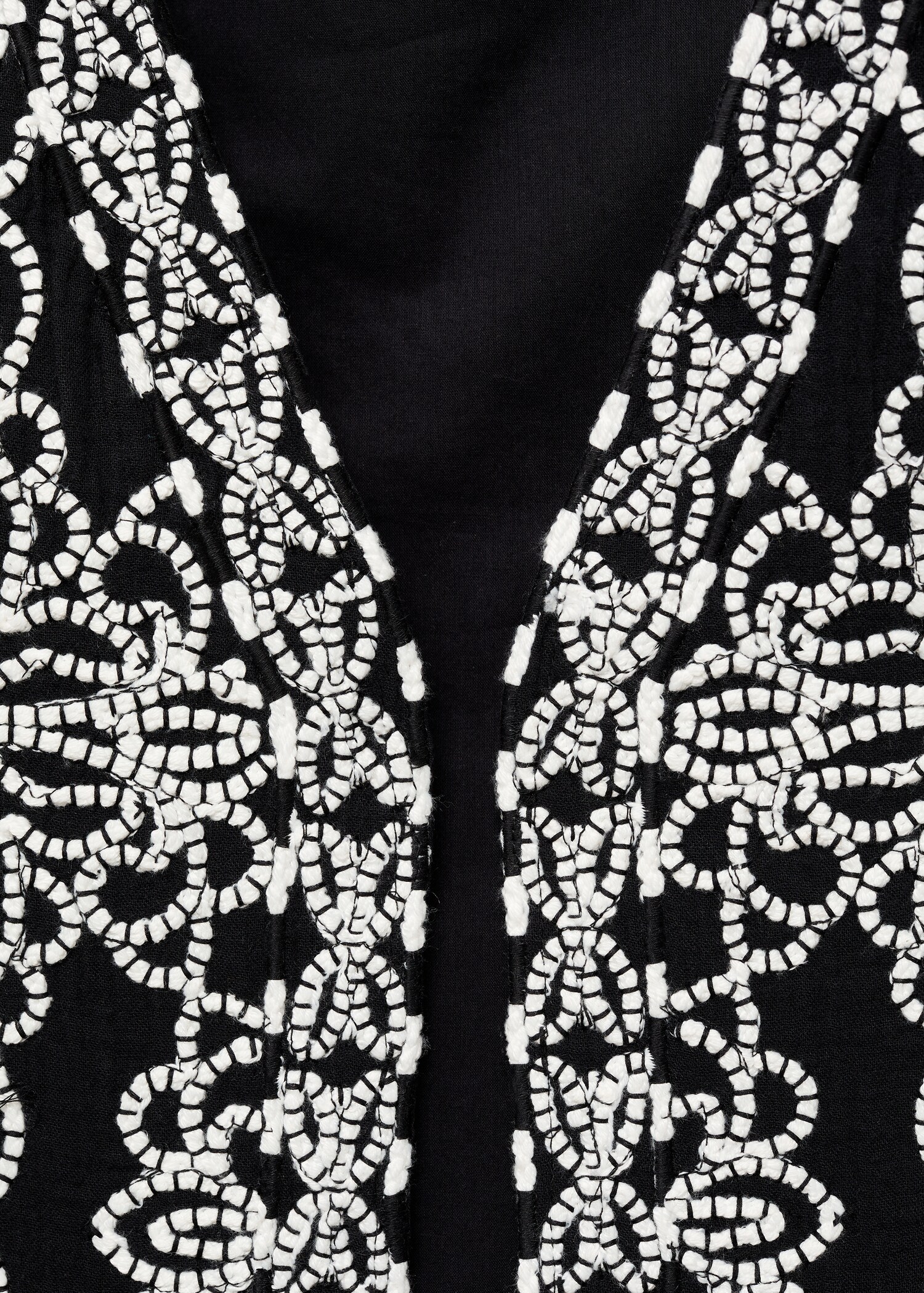 Gilet brodé - Détail de l'article 8