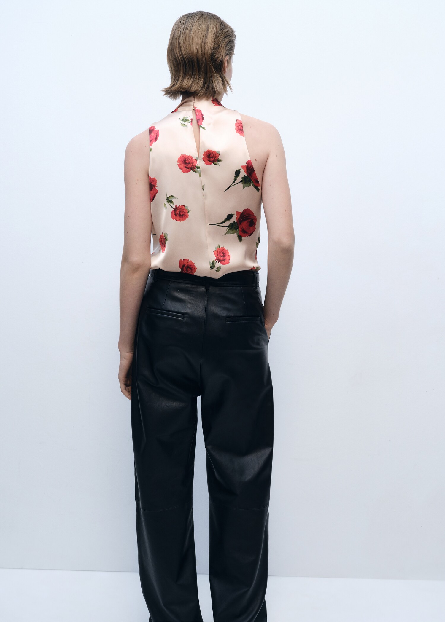 Floral satin blouse - Reverse of the article