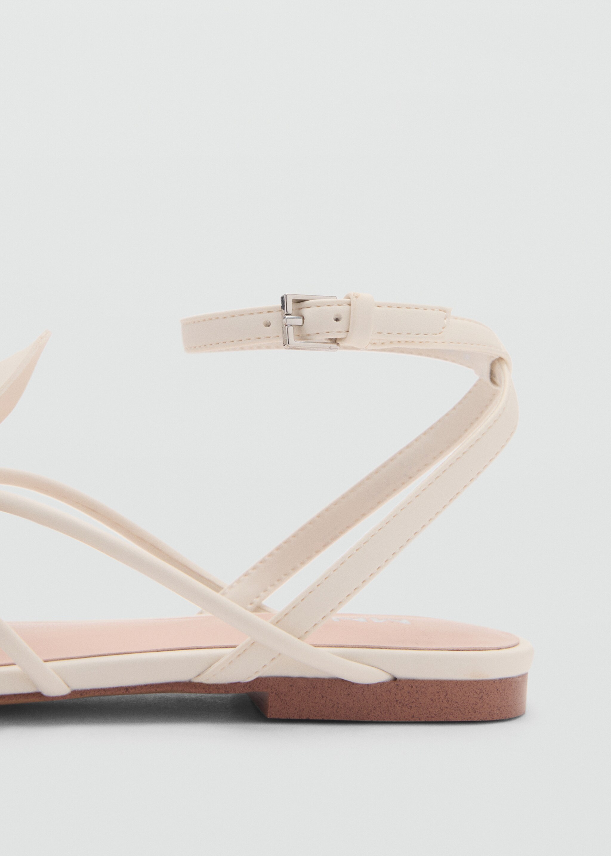 Sandals with flower strap - Details of the article 2, White. Ref: 87066718-00.