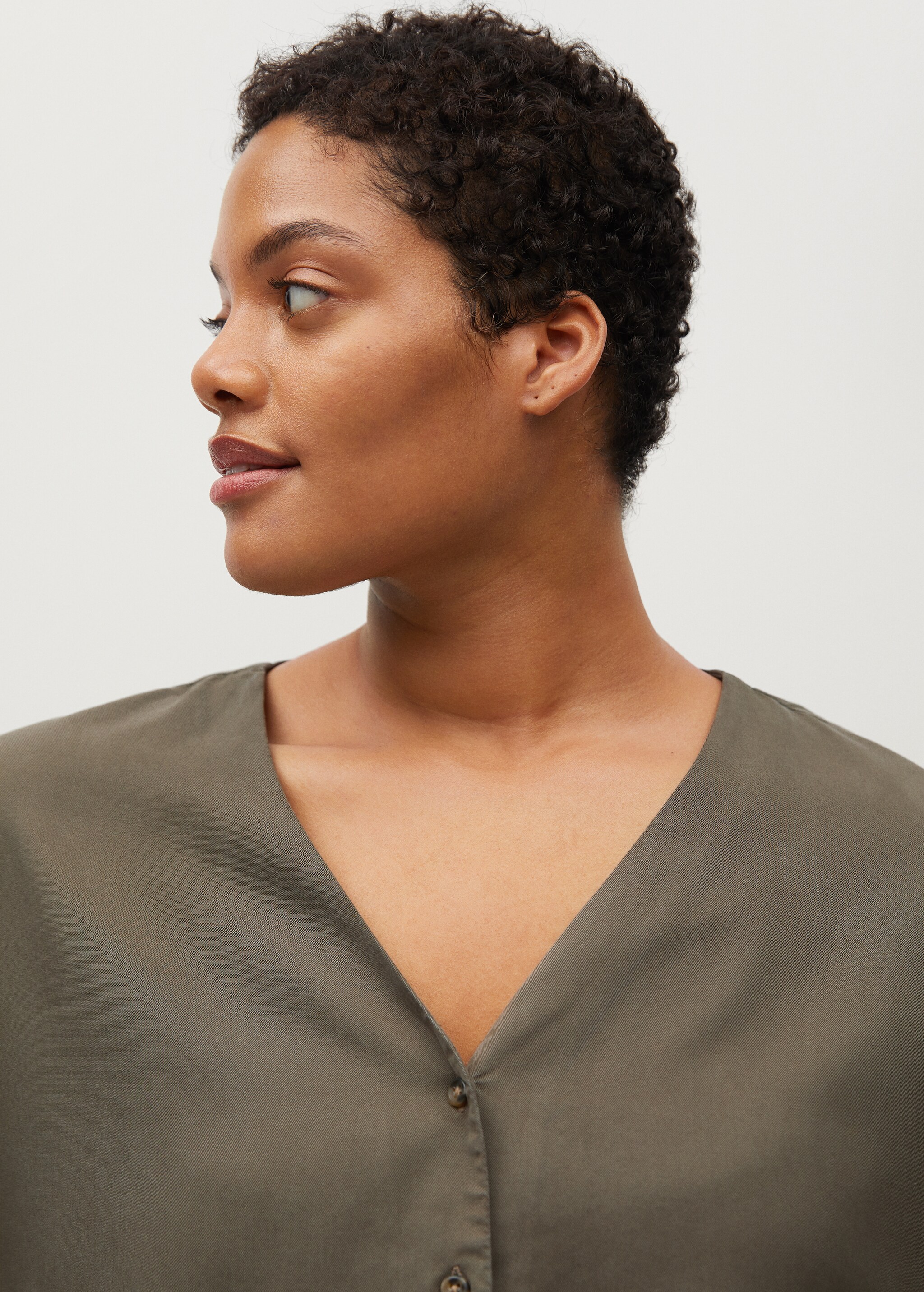 Flowy lyocell blouse - Details of the article 1