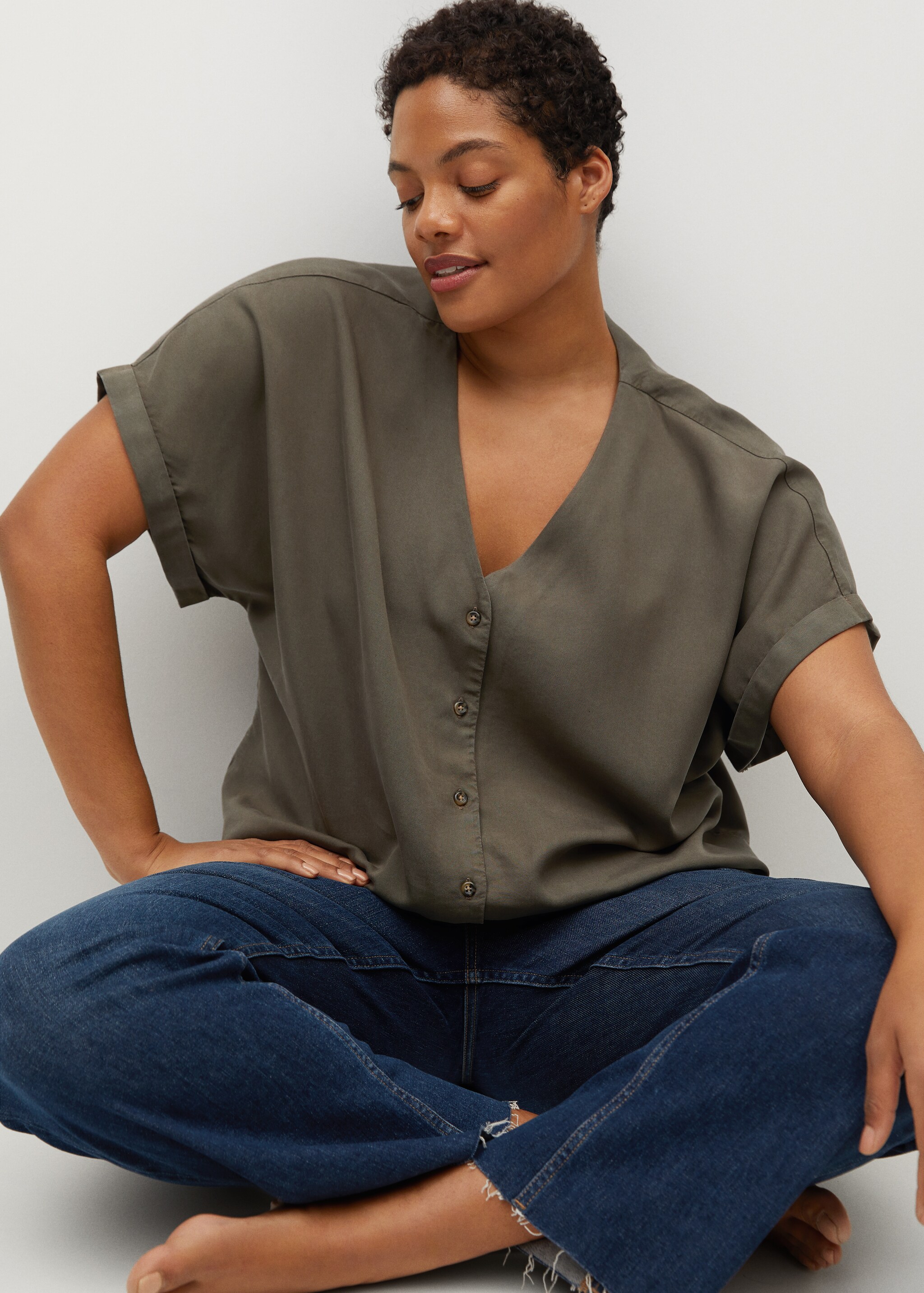 Flowy lyocell blouse - Details of the article 2