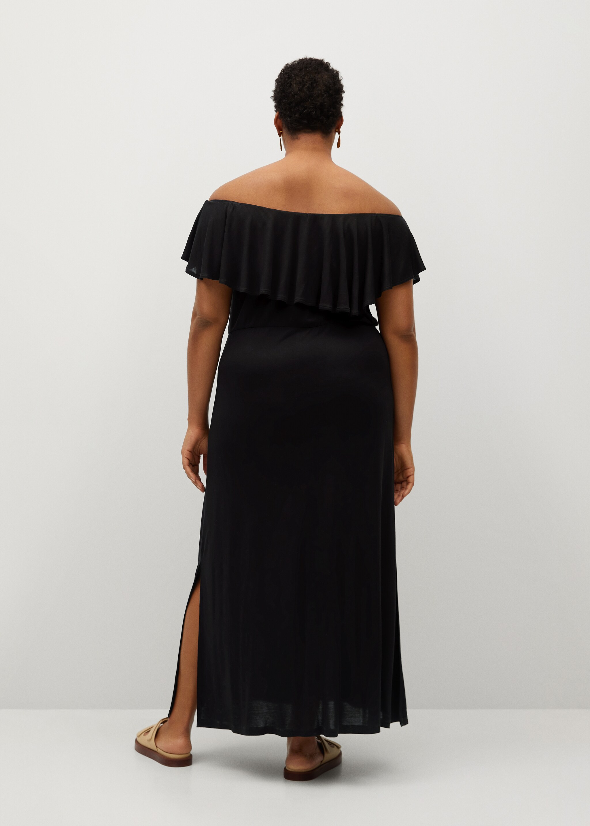 Ruffle knit dress - Reverse of the article