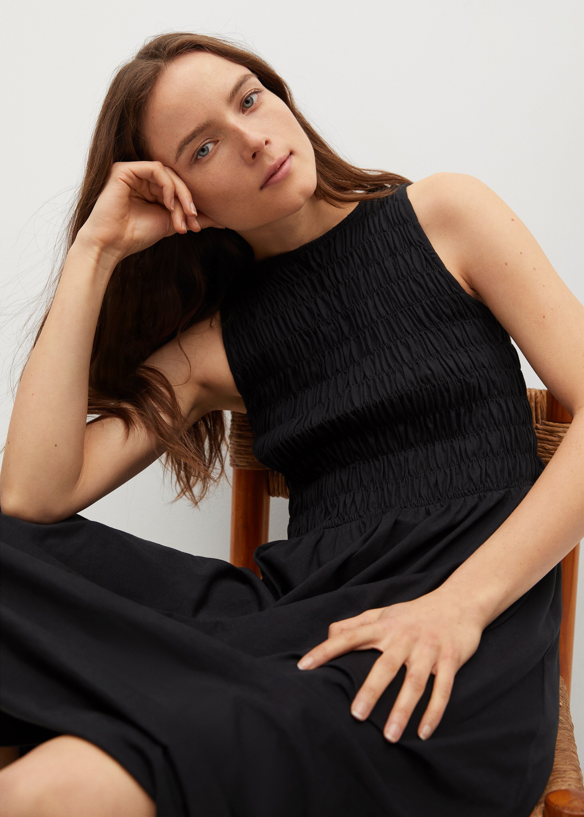 Gekräuseltes Midi-Kleid - Detail des Artikels 1