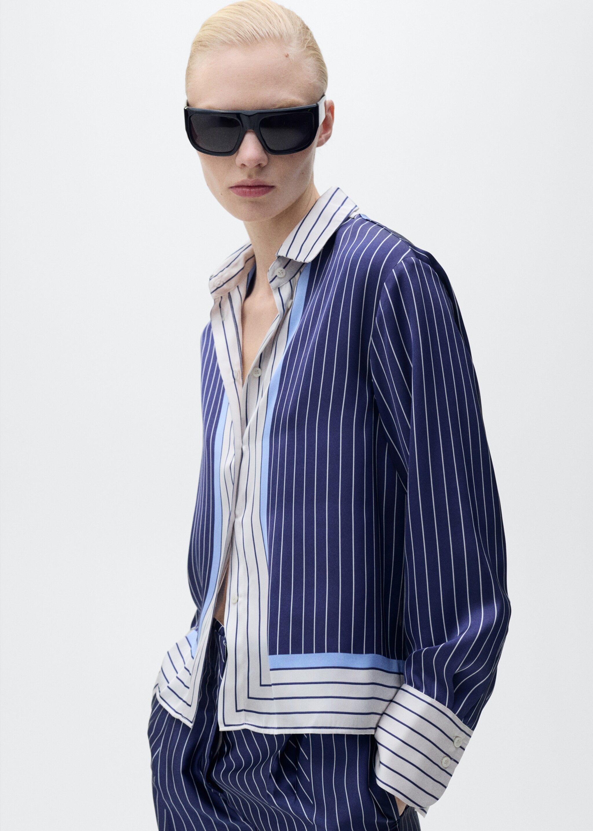 Satin shirt with combined stripes - Medium plane, Blue. Ref: 87067193-00.