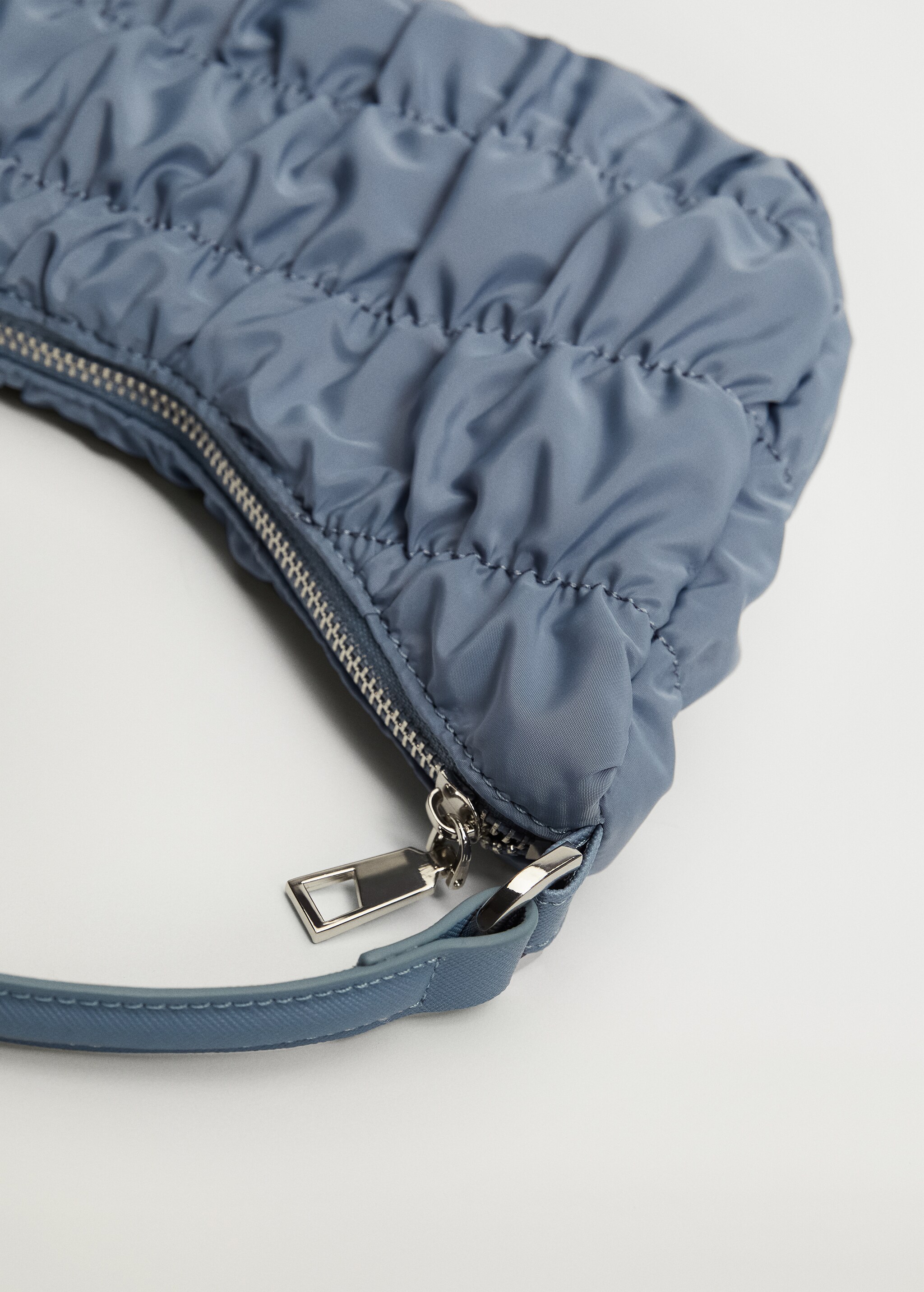 Ruched baguette bag - Details of the article 2
