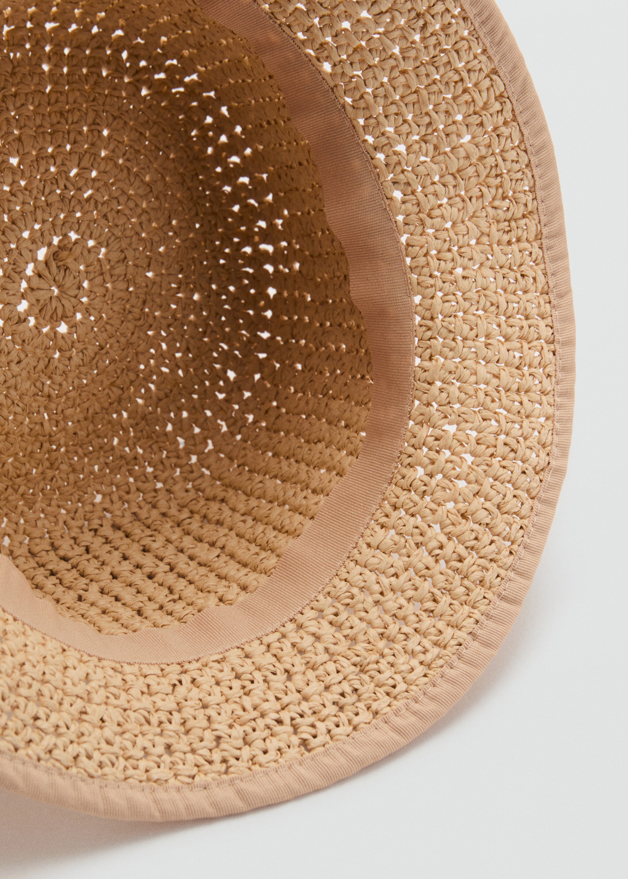 Natural fibre bucket hat - Details of the article 1, Ecru. Ref: 87067669-00.