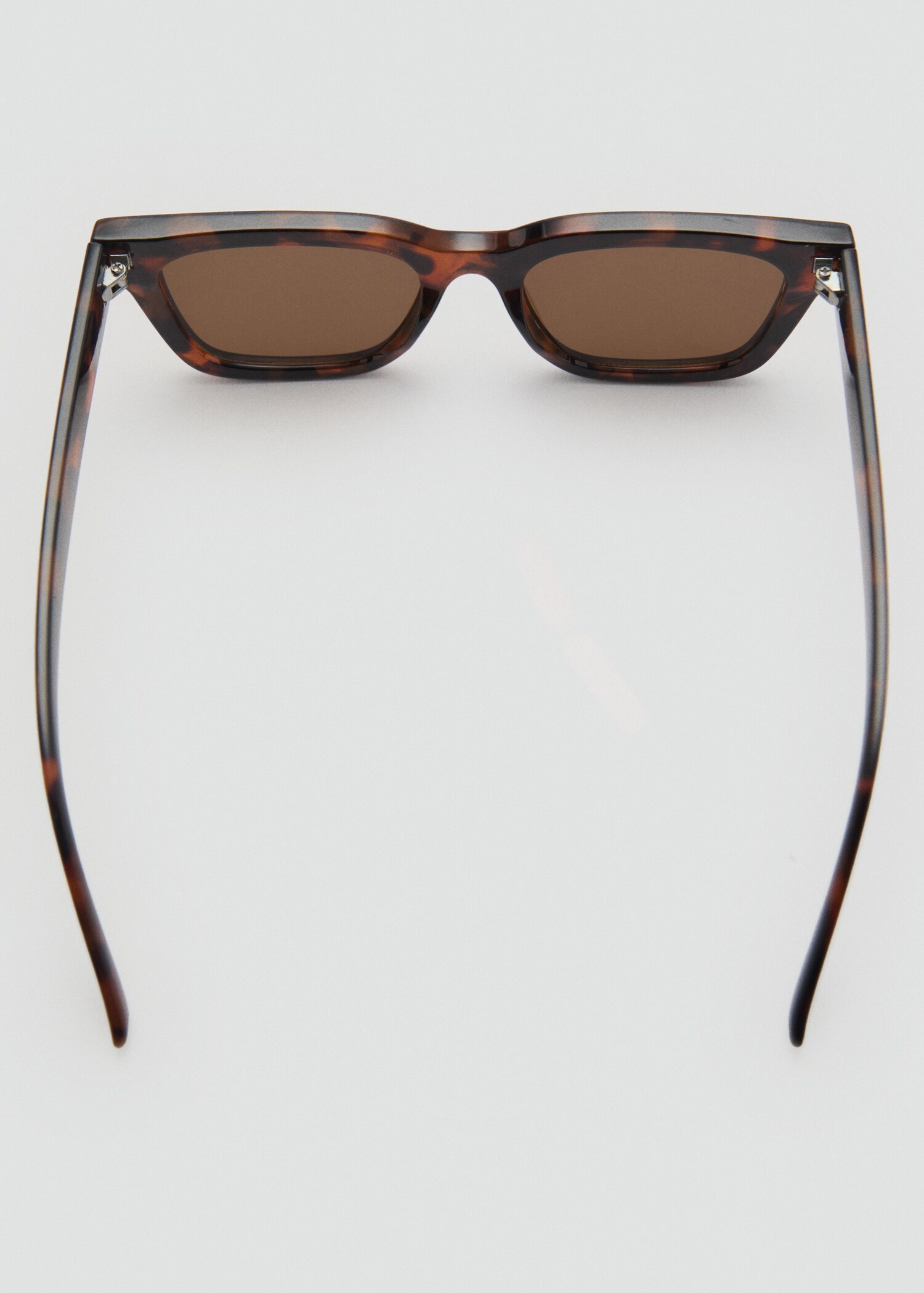 Sonnenbrille mit viereckiger Brillenfassung - Detail des Artikels 1