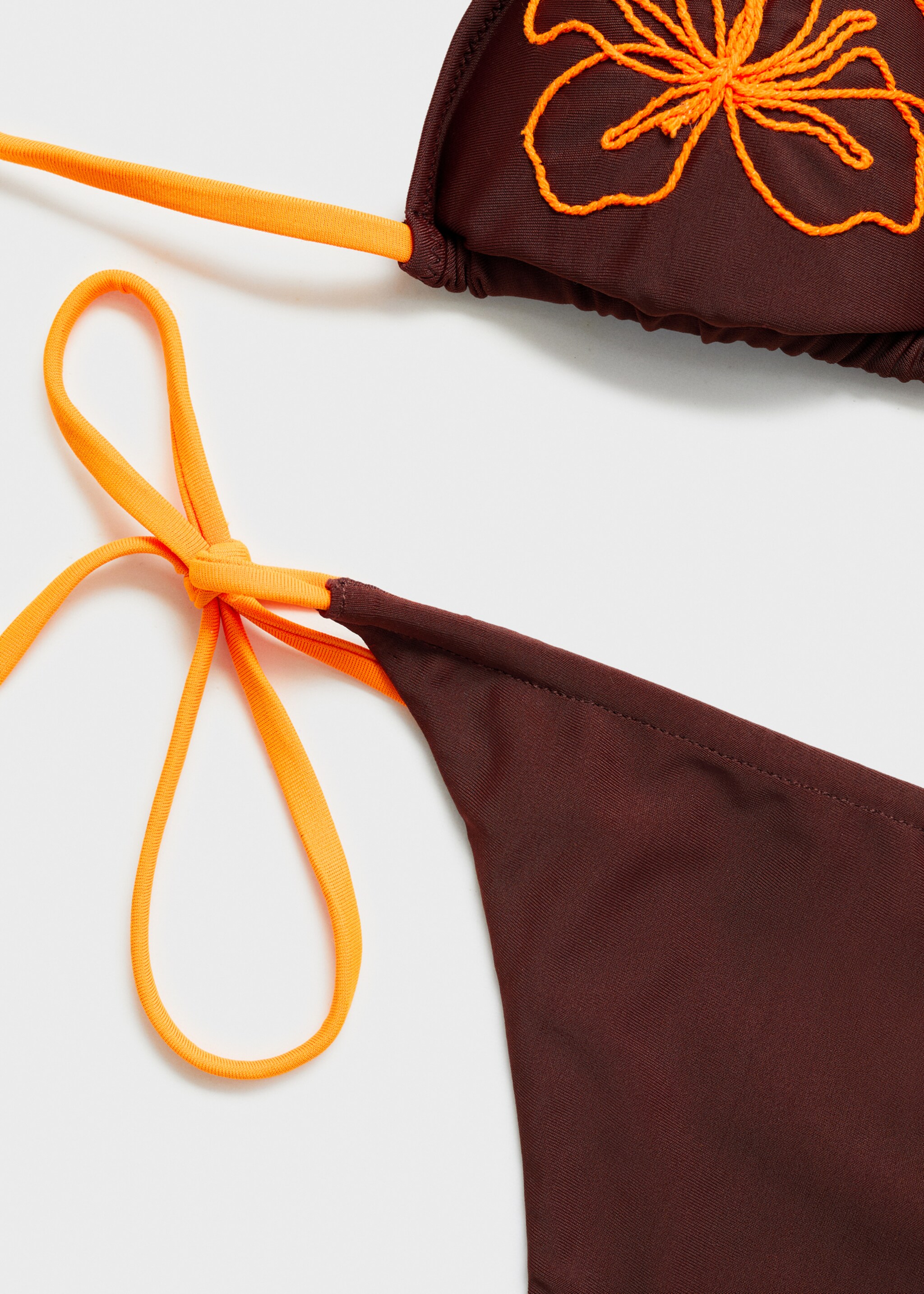 Braguita bikini lazos - Detalle del artículo 8, Chocolate. Ref: 87067677-00.