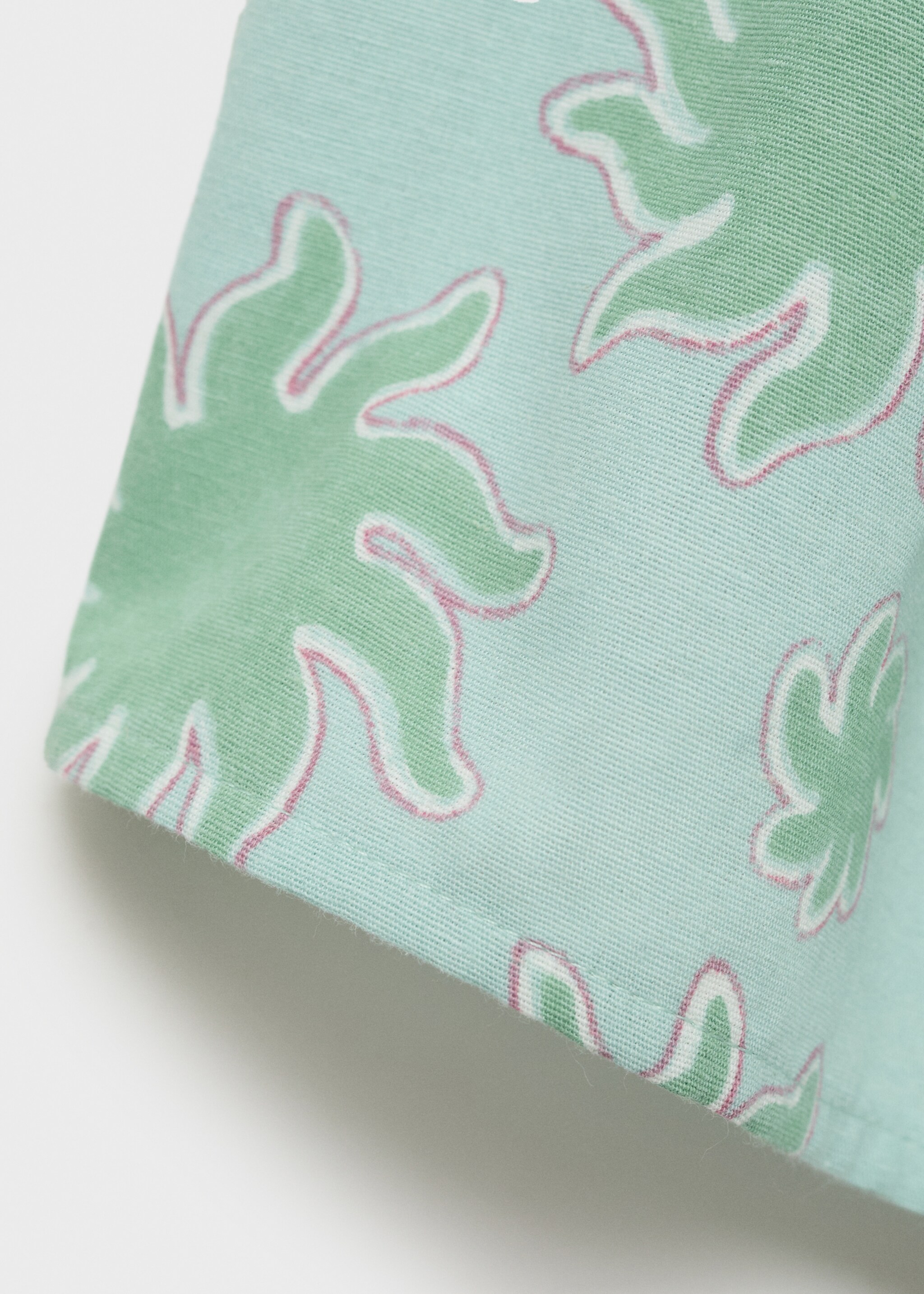 Blusa estampada tirantes - Detalle del artículo 0, Verde pastel. Ref: 87067707-00.