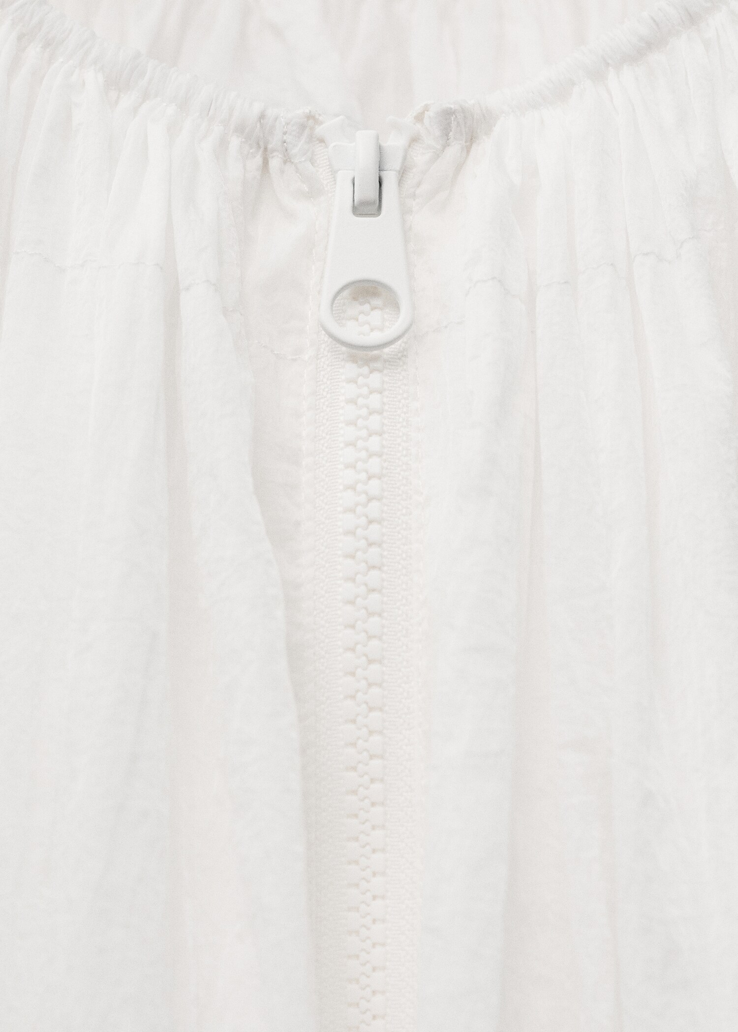 Chaqueta semitransparente fruncida - Detalle del artículo 8