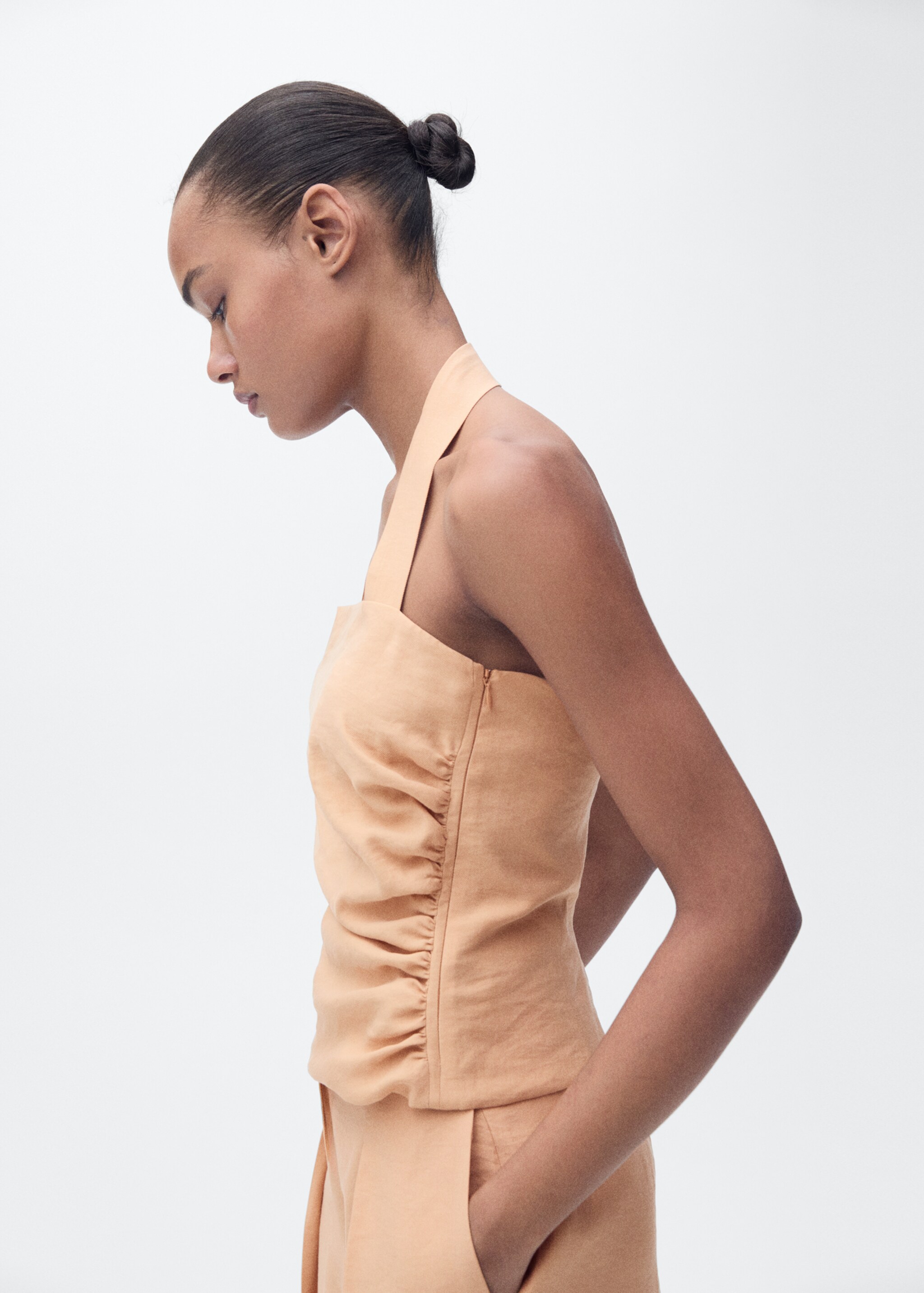 Lyocell top with gathered detail - Details of the article 2, Nude. Ref: 87067719-00.