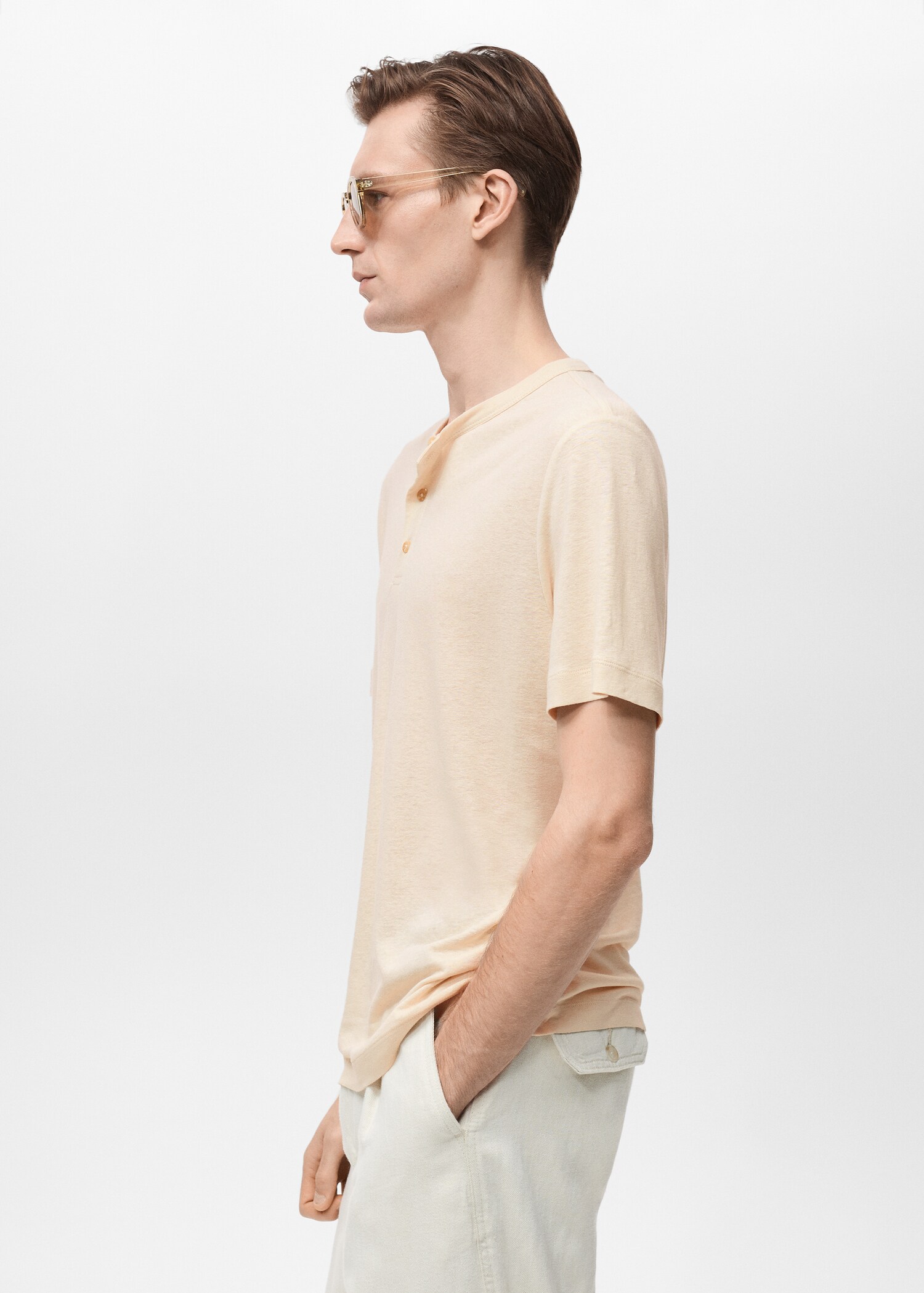 Button linen blend T-shirt - Details of the article 2