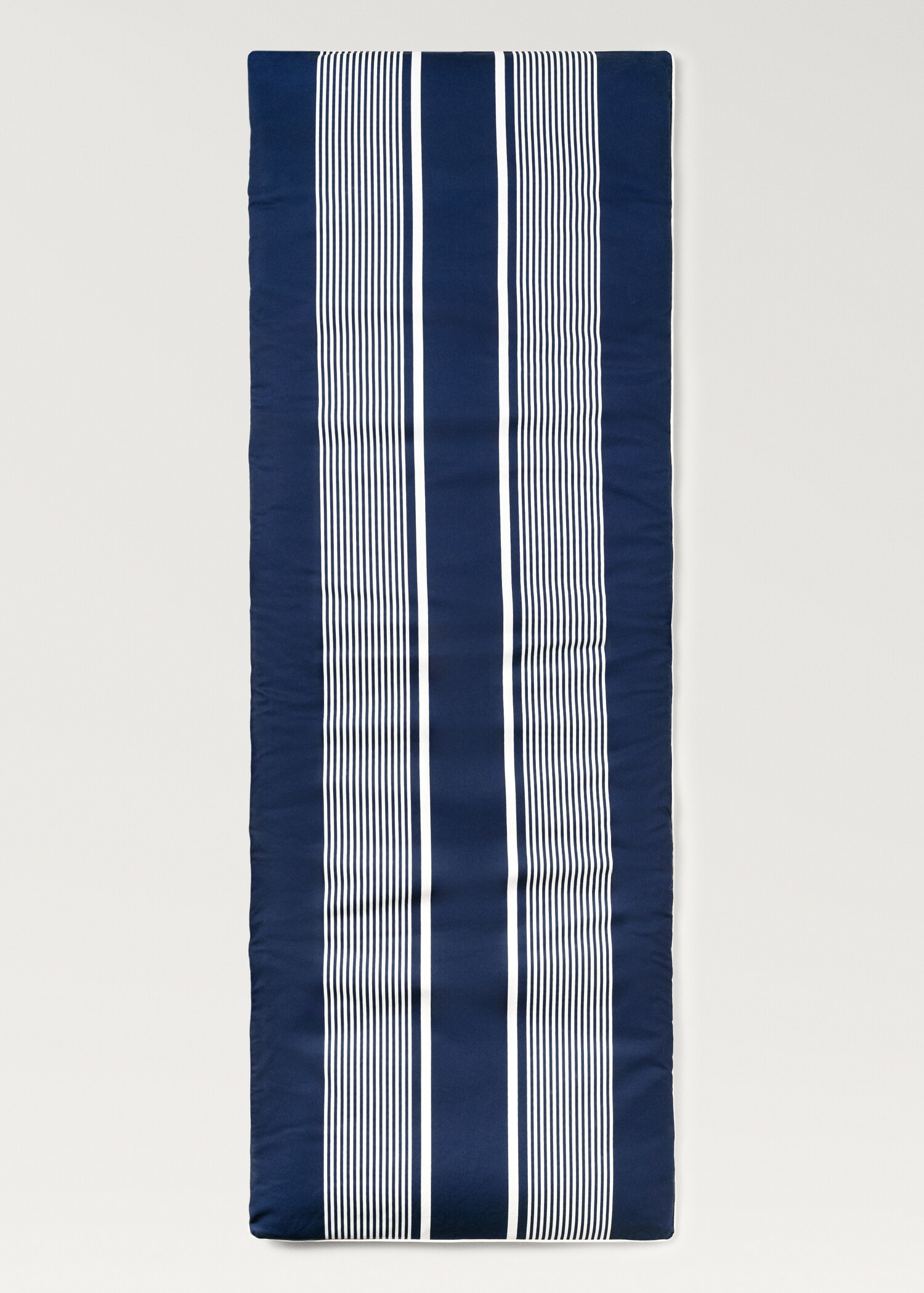 Waterproof reversible striped sun lounger topper - Article without model