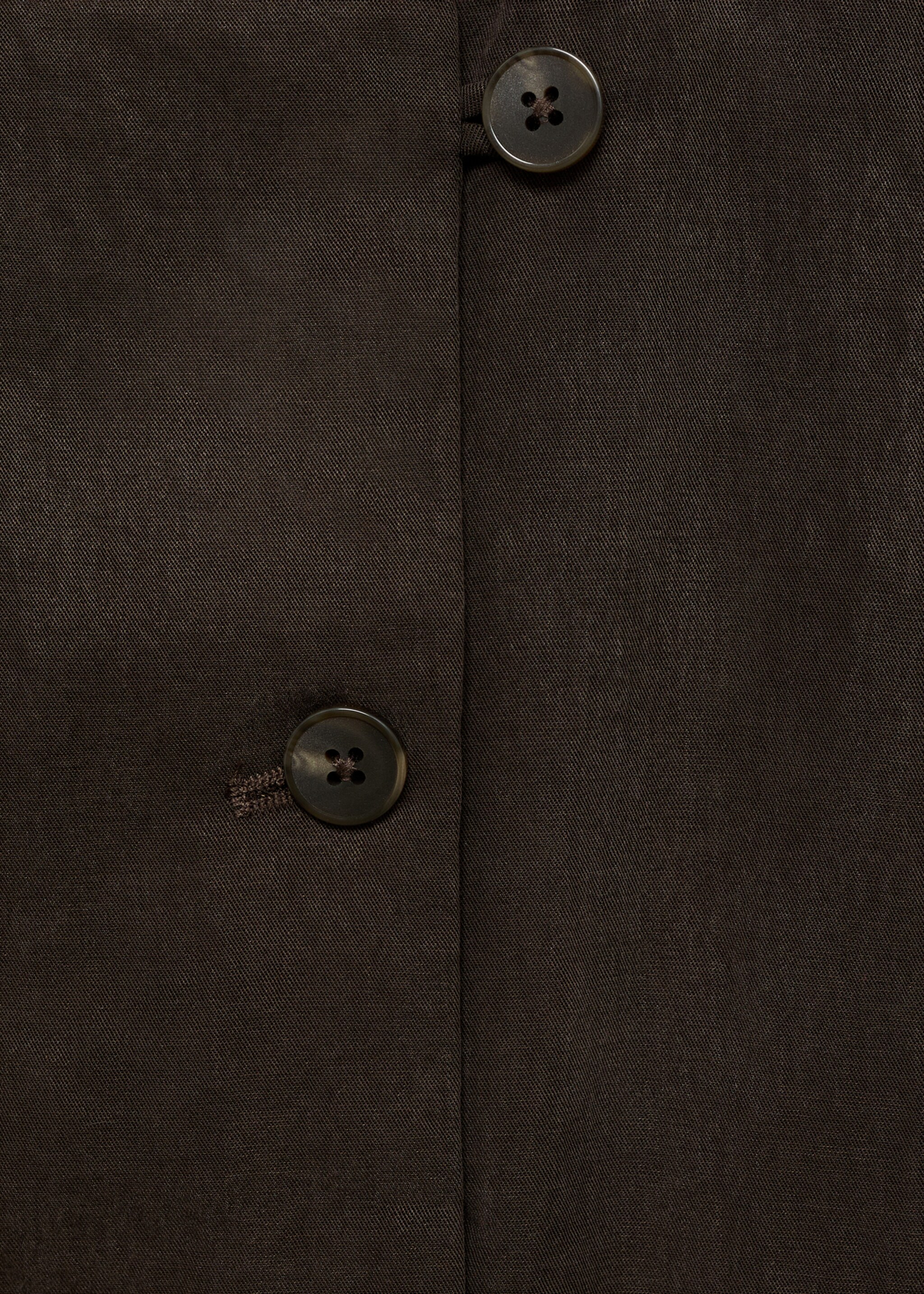 Top en lyocell avec boutons dans le dos - Détail de l'article 0, Marron. Ref: 87068263-00.