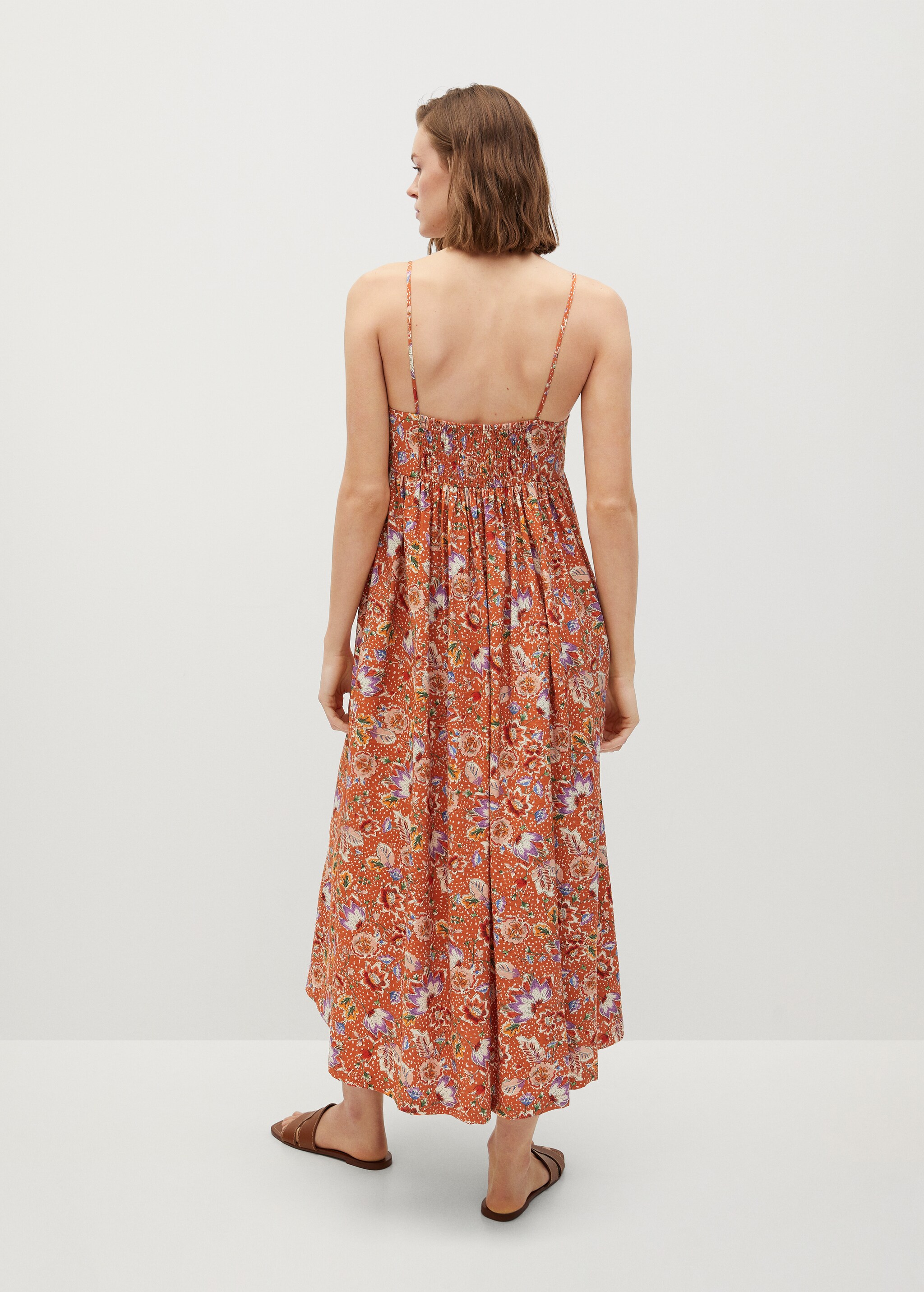 Ruffles flowy dress - Reverse of the article