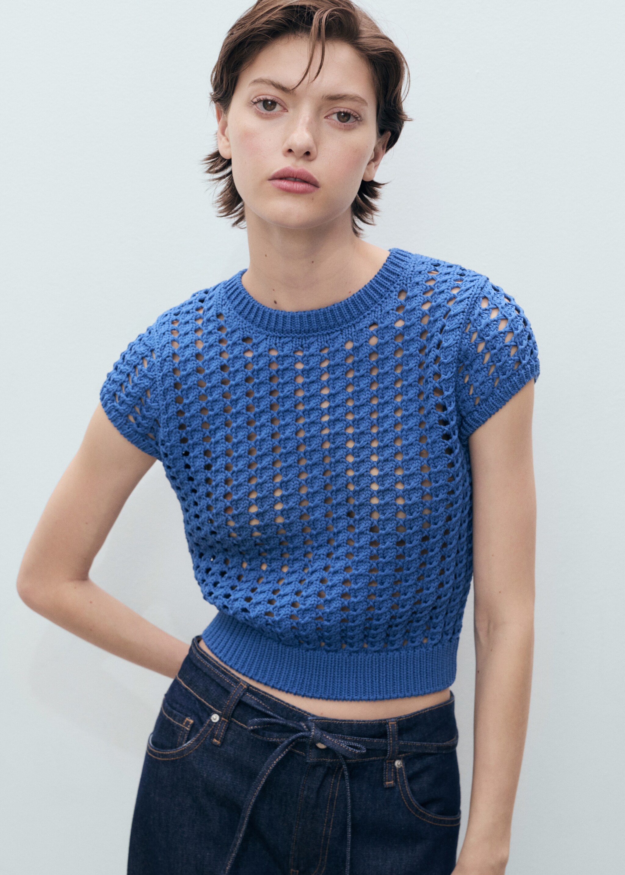 Short-sleeved crochet sweater - Medium plane, Blue. Ref: 87068643-00.