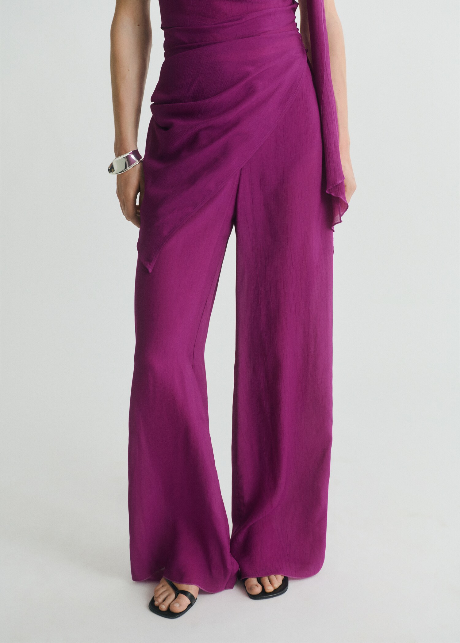 Flowy straight-fit trousers - Medium plane