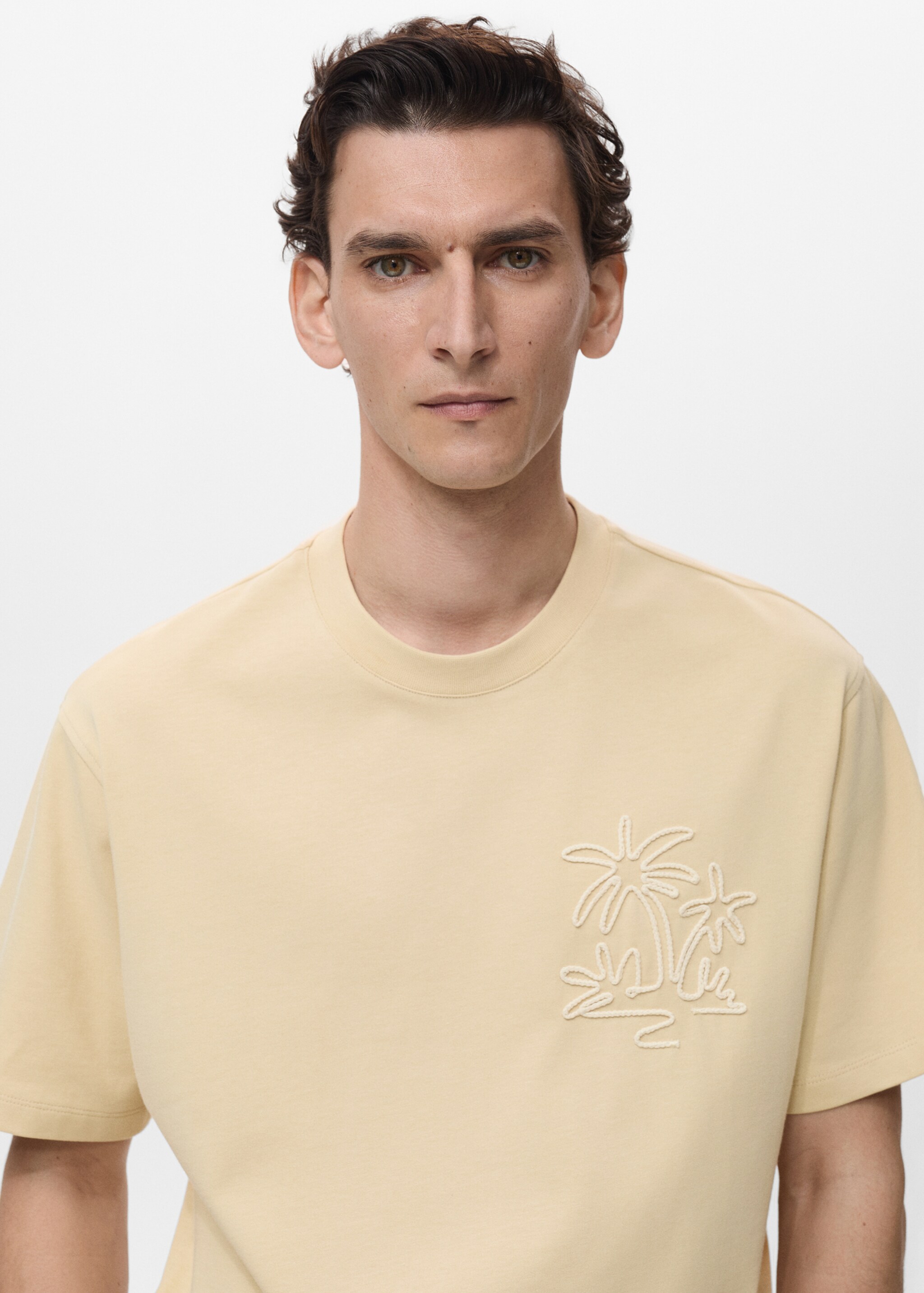 Relaxed fit cotton t-shirt - Details of the article 1, Vanilla. Ref: 87069218-00.