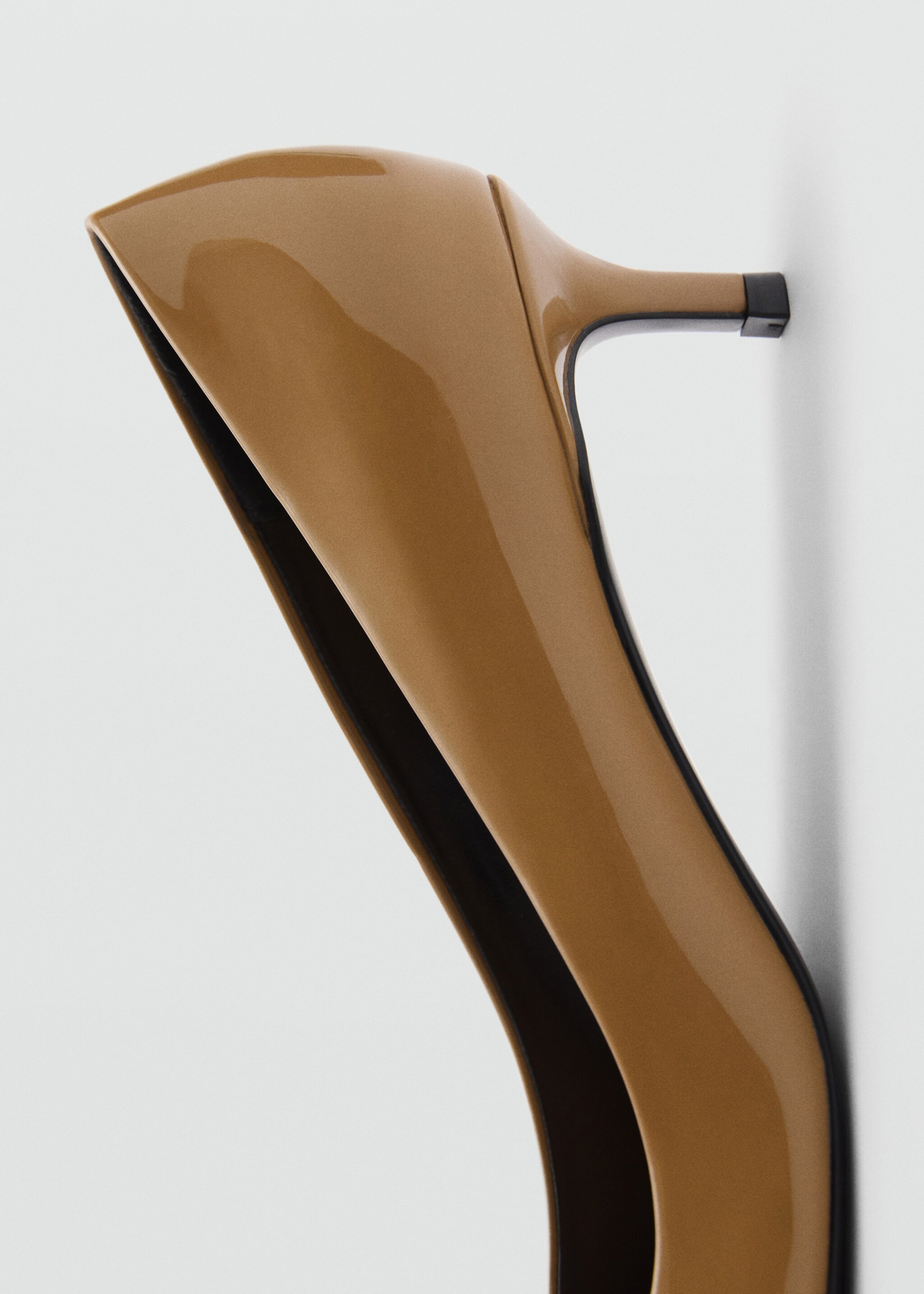 Chaussures vernies talon kitten heel - Détail de l'article 1, Marron moyen. Ref: 87070309-00.