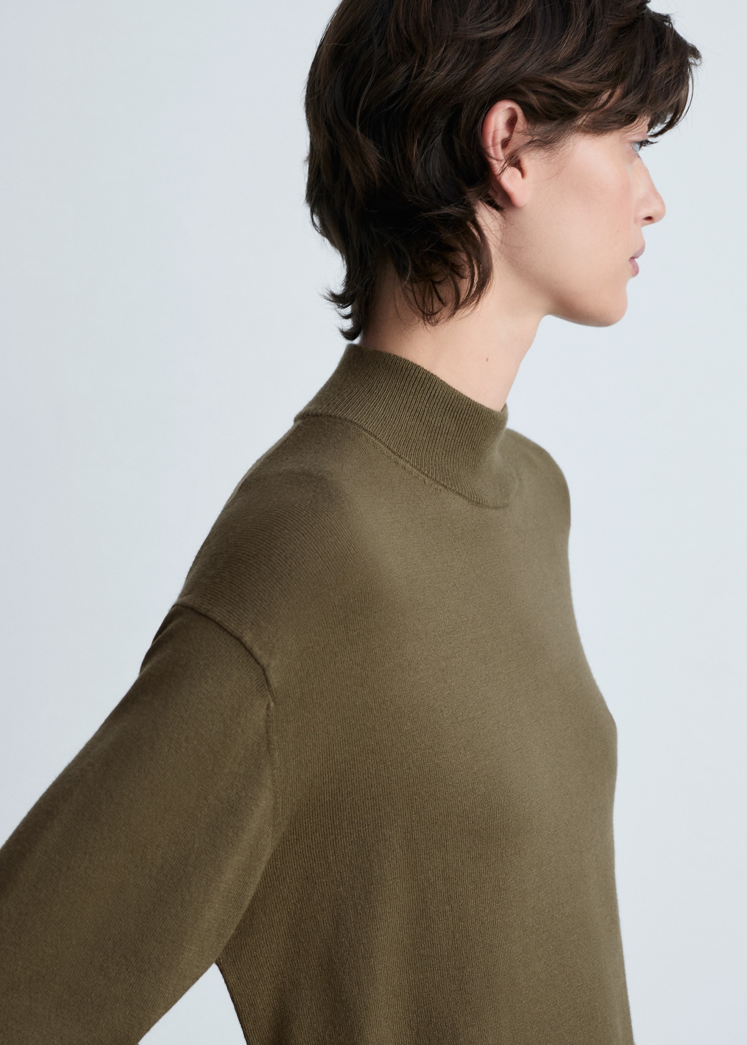 Perkins-neck knitted dress - Details of the article 6