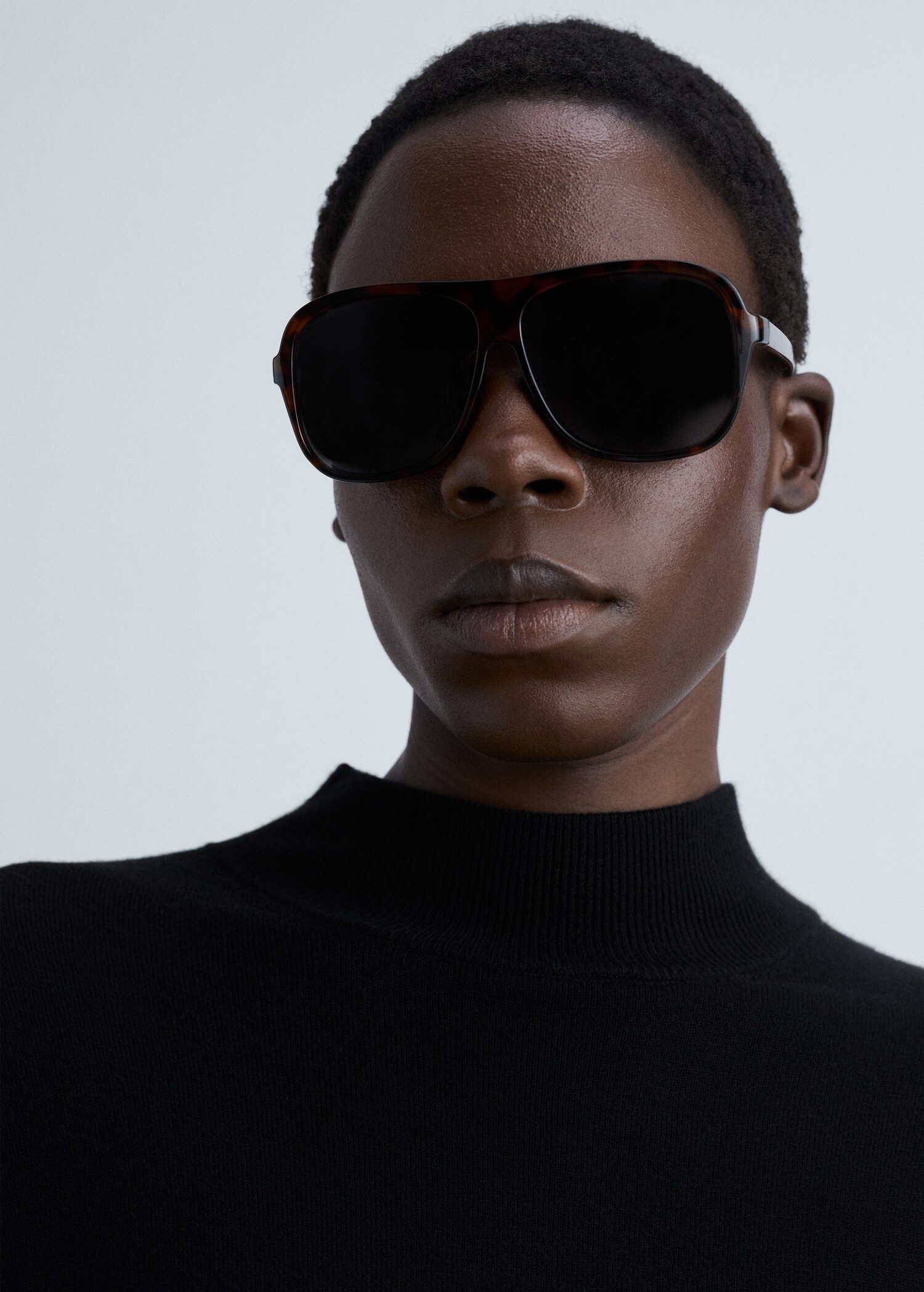 Perkins-neck knitted dress - Details of the article 1