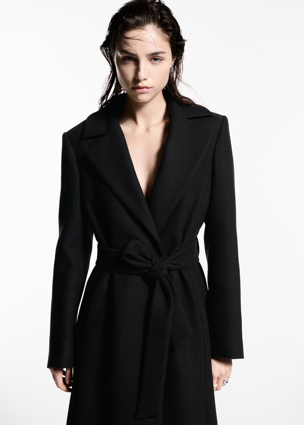 Manteco wool coat with detachable fur collar - Women | MANGO
