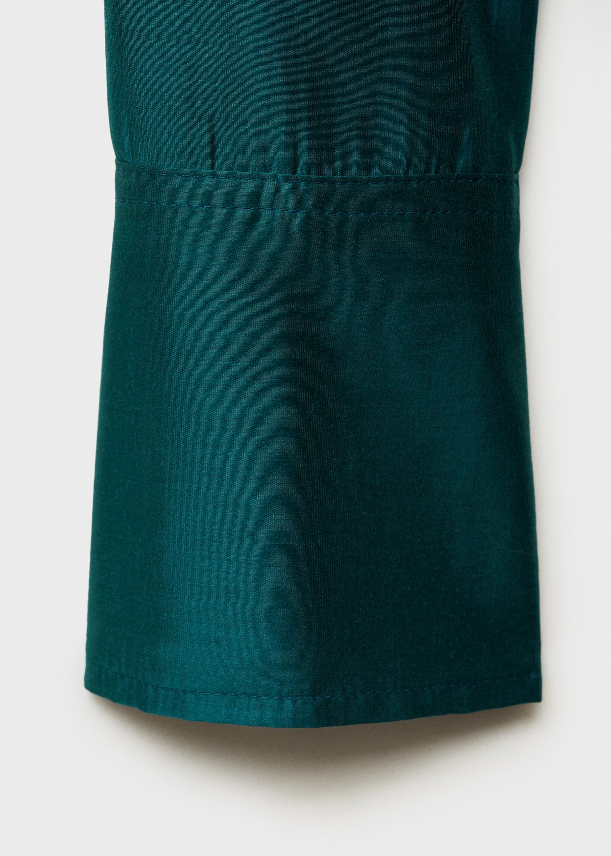 Chemise satinée boutons dissimulés - Détail de l'article 0, Marron moyen. Ref: 87070596-00.