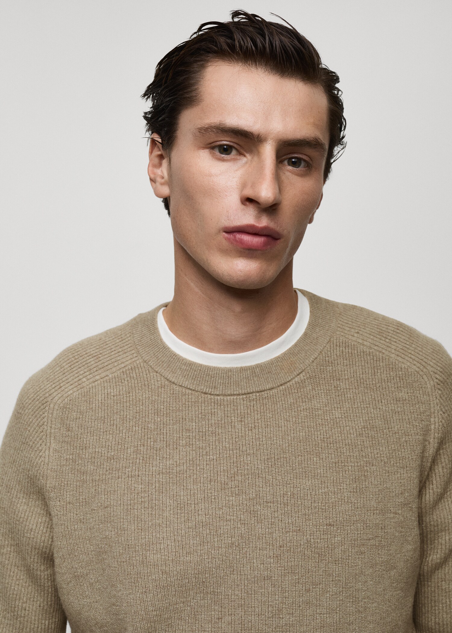 Ribbed wool sweater - Details of the article 1