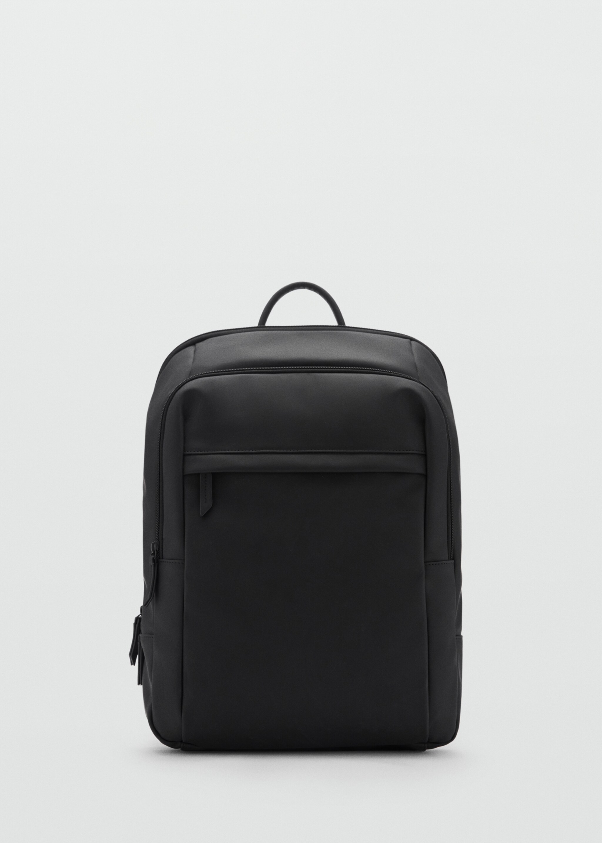 Functional rubberised backpack - Article without model, Black. Ref: 87070604-00.