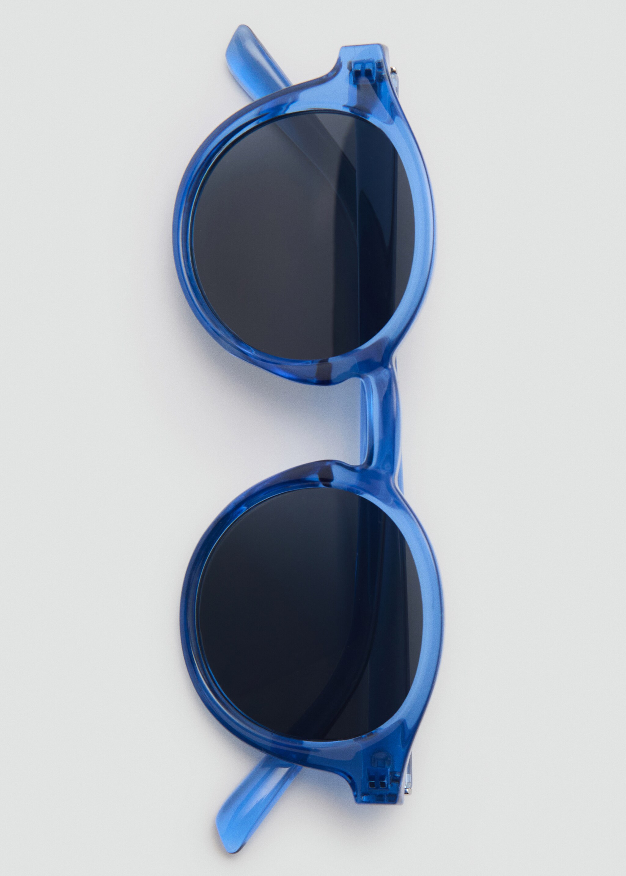 Sonnenbrille mit rundem Gestell - Detail des Artikels 2, Dunkles Marineblau. Ref: 87070605-00.