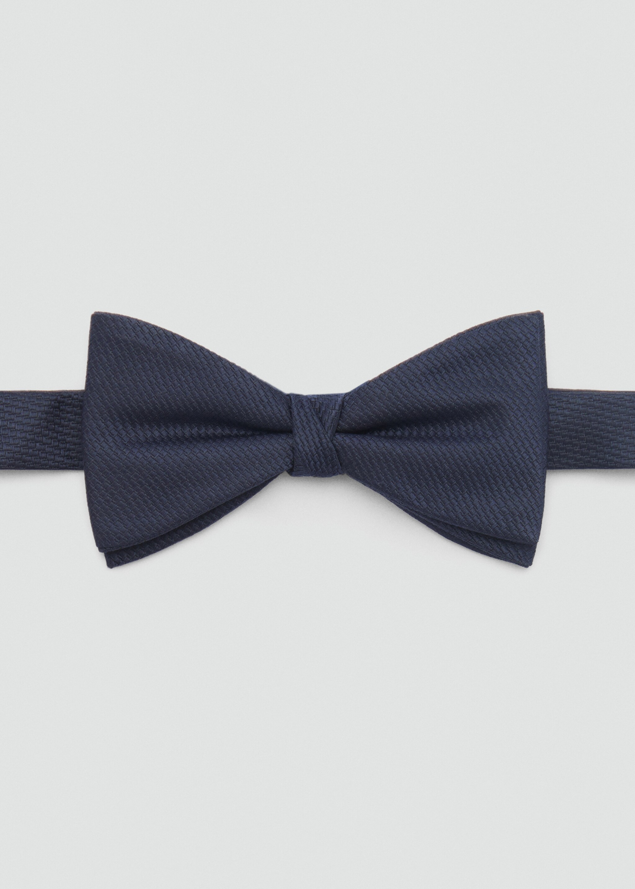 Klasyczna muszka z drobną teksturą - Artykuł bez modela/modelki, Ciemnogranatowy. Ref: 87070606-00.