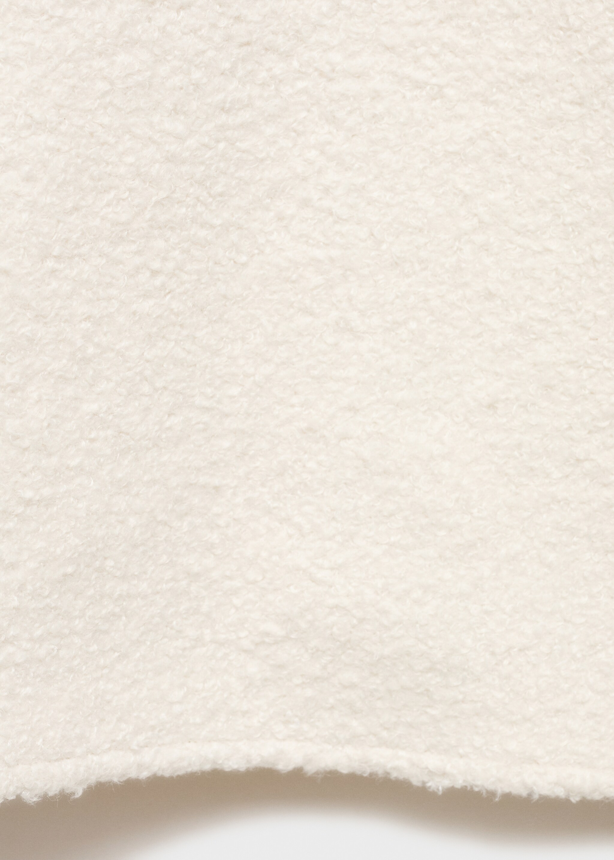 Saia midi bouclé - Pormenor do artigo 8, Cru. Ref: 87070611-00.