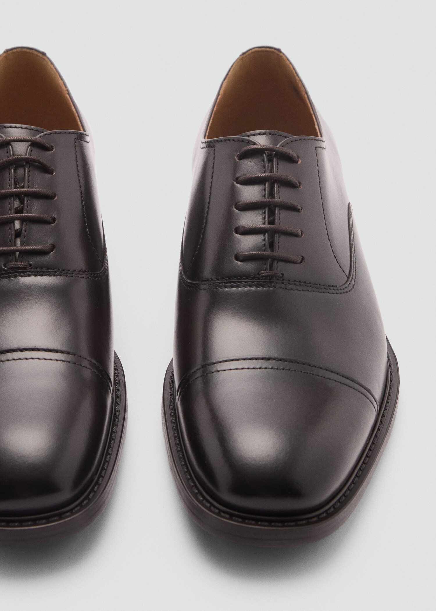 Oxford style leather shoe - Details of the article 2