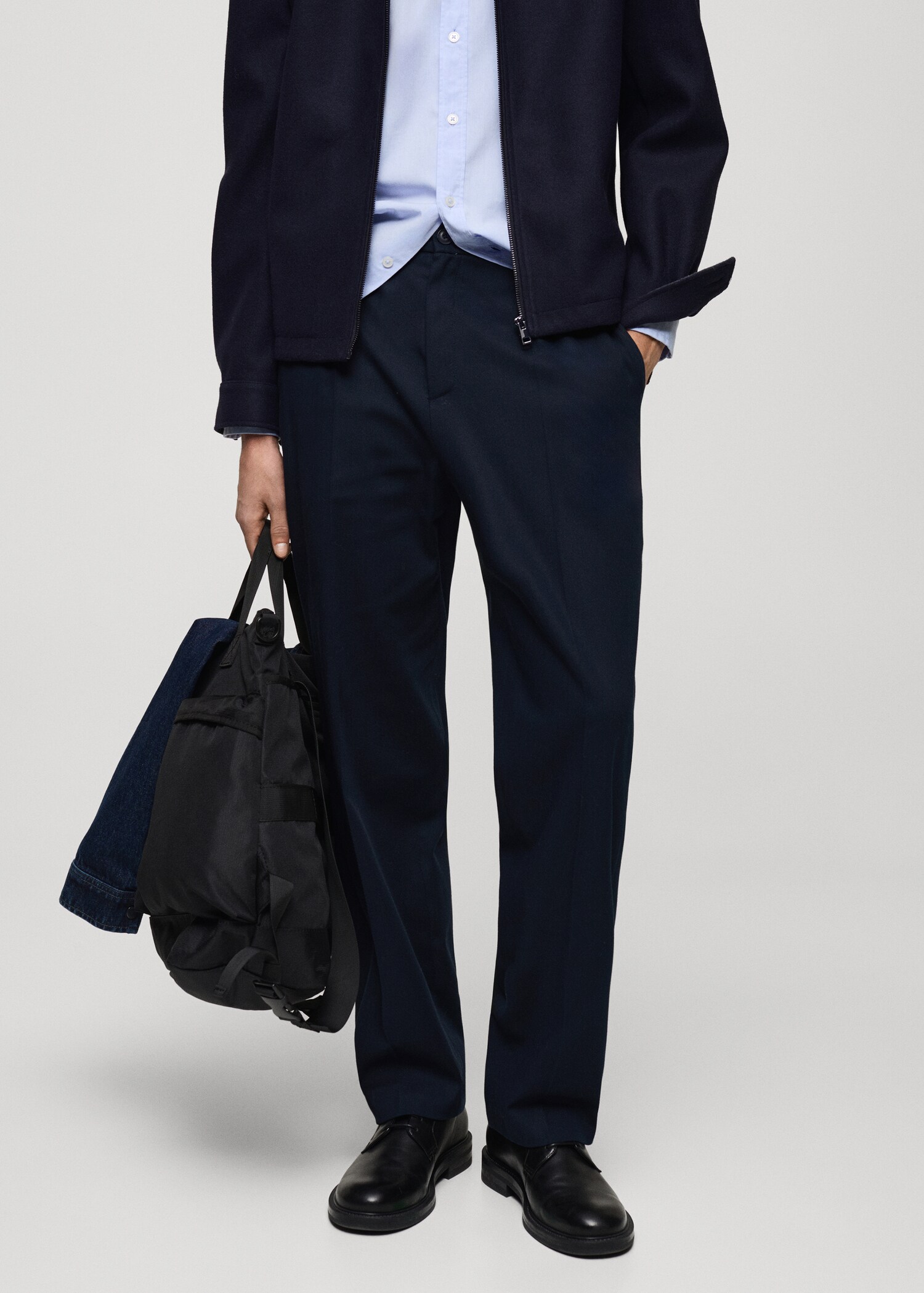 Straight-fit pleated trousers - Medium plane